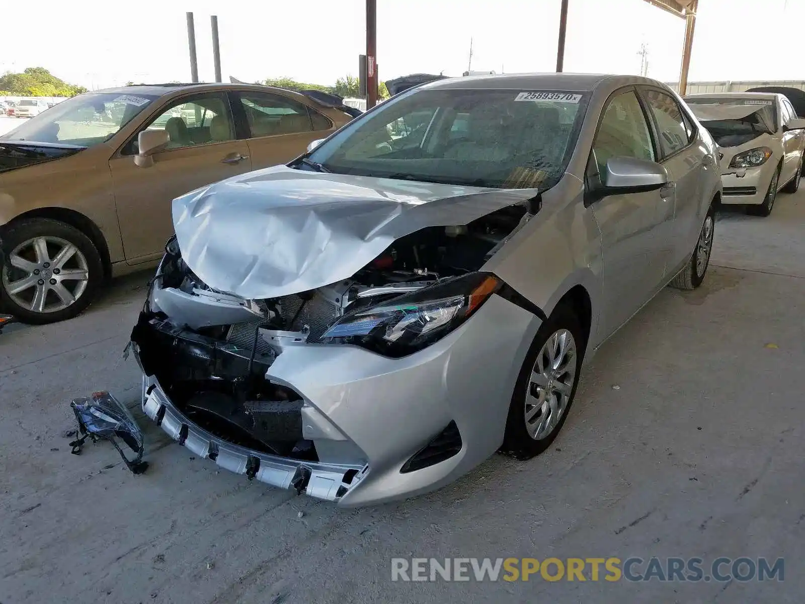 2 Photograph of a damaged car 2T1BURHE0KC221365 TOYOTA COROLLA 2019