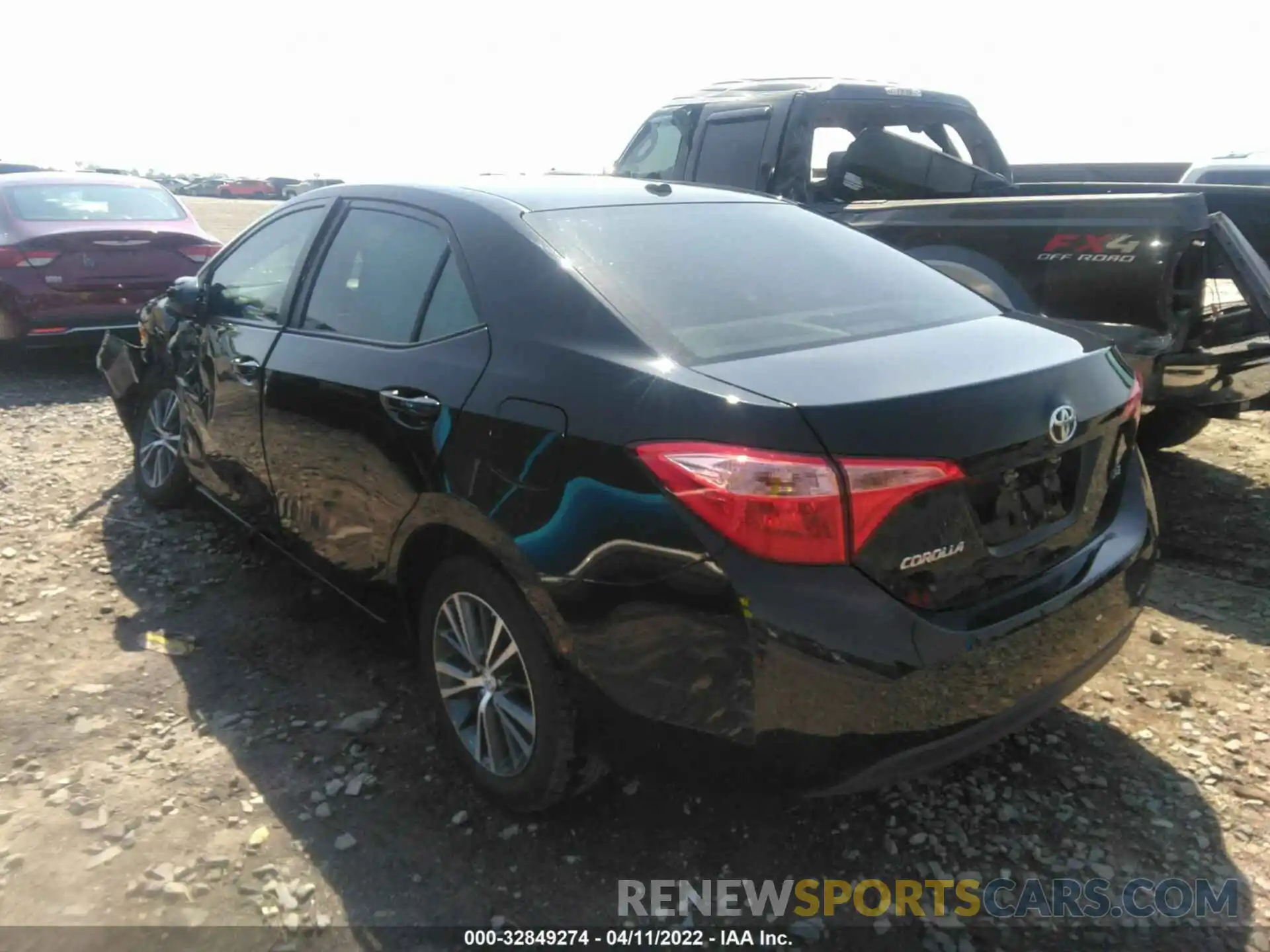 3 Photograph of a damaged car 2T1BURHE0KC222516 TOYOTA COROLLA 2019