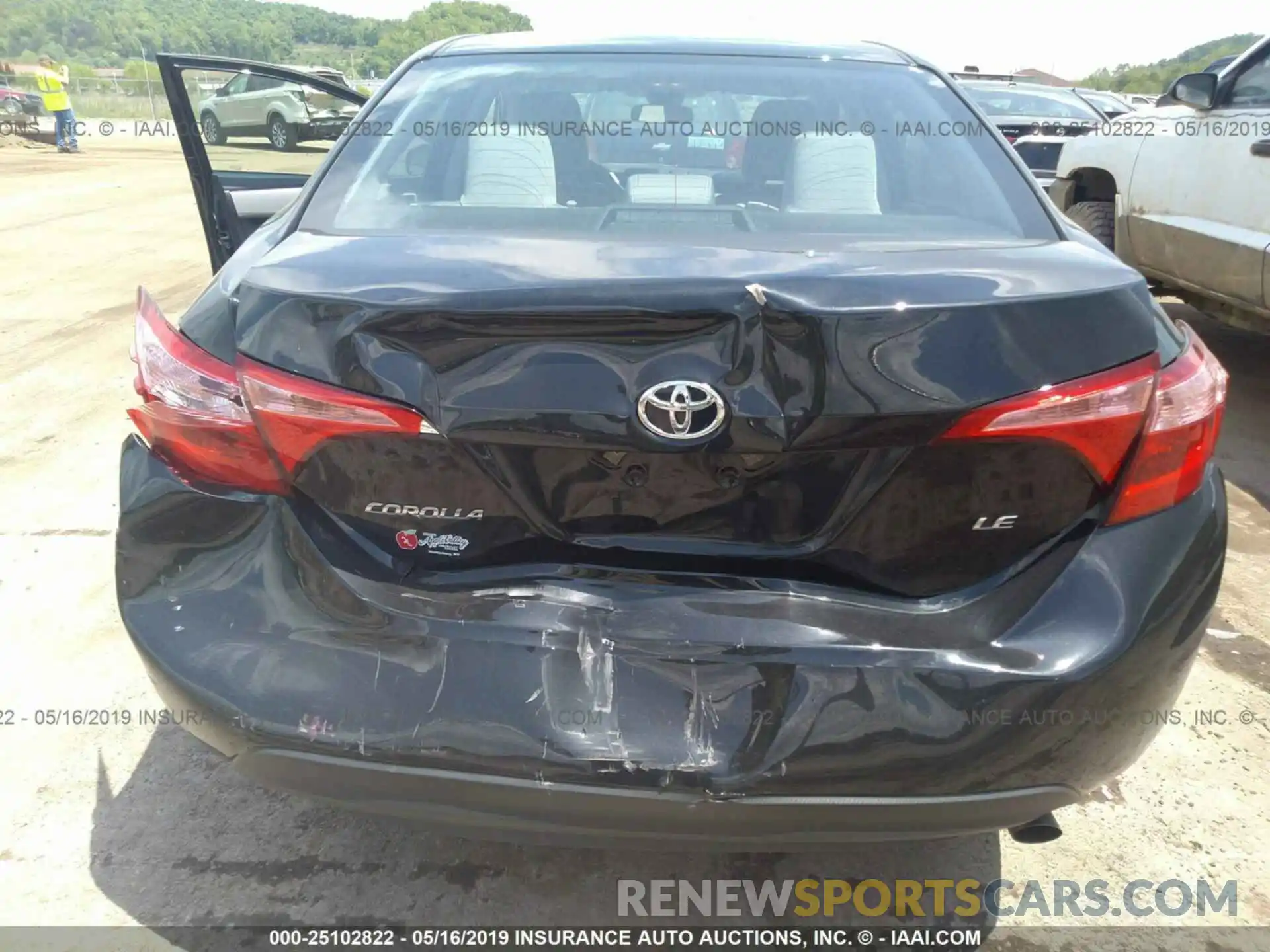 6 Photograph of a damaged car 2T1BURHE0KC222578 TOYOTA COROLLA 2019