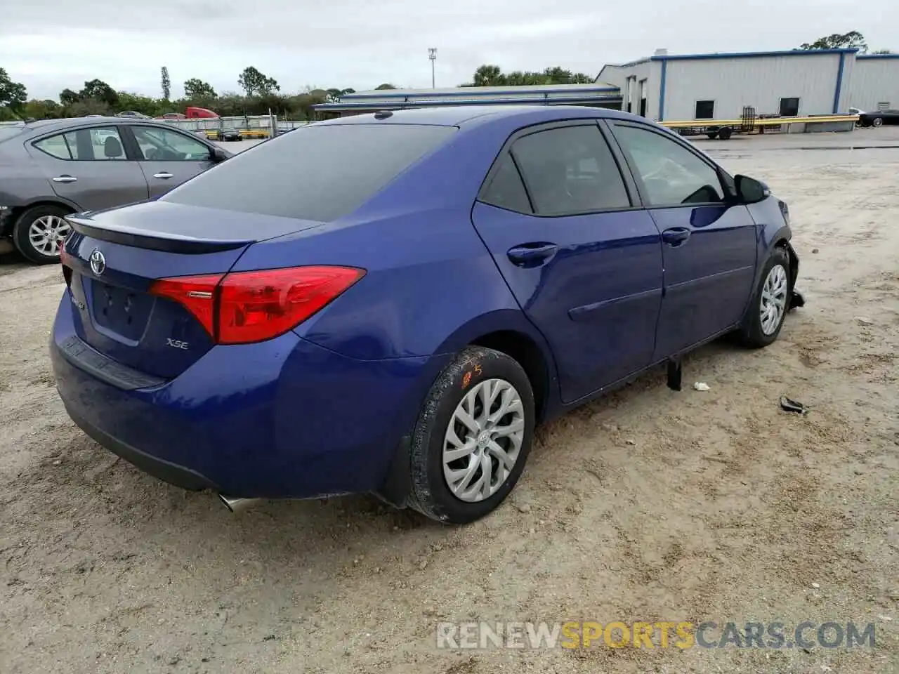 4 Photograph of a damaged car 2T1BURHE0KC222869 TOYOTA COROLLA 2019