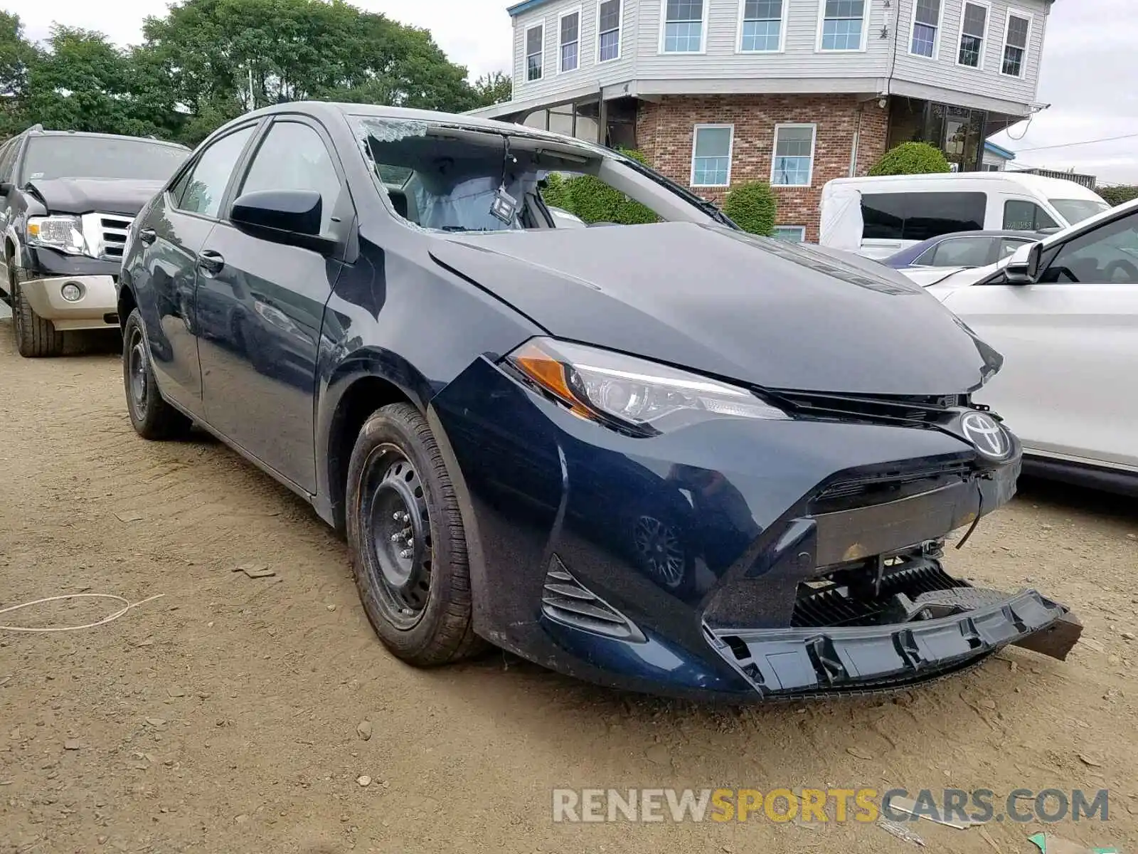 1 Photograph of a damaged car 2T1BURHE0KC223312 TOYOTA COROLLA 2019