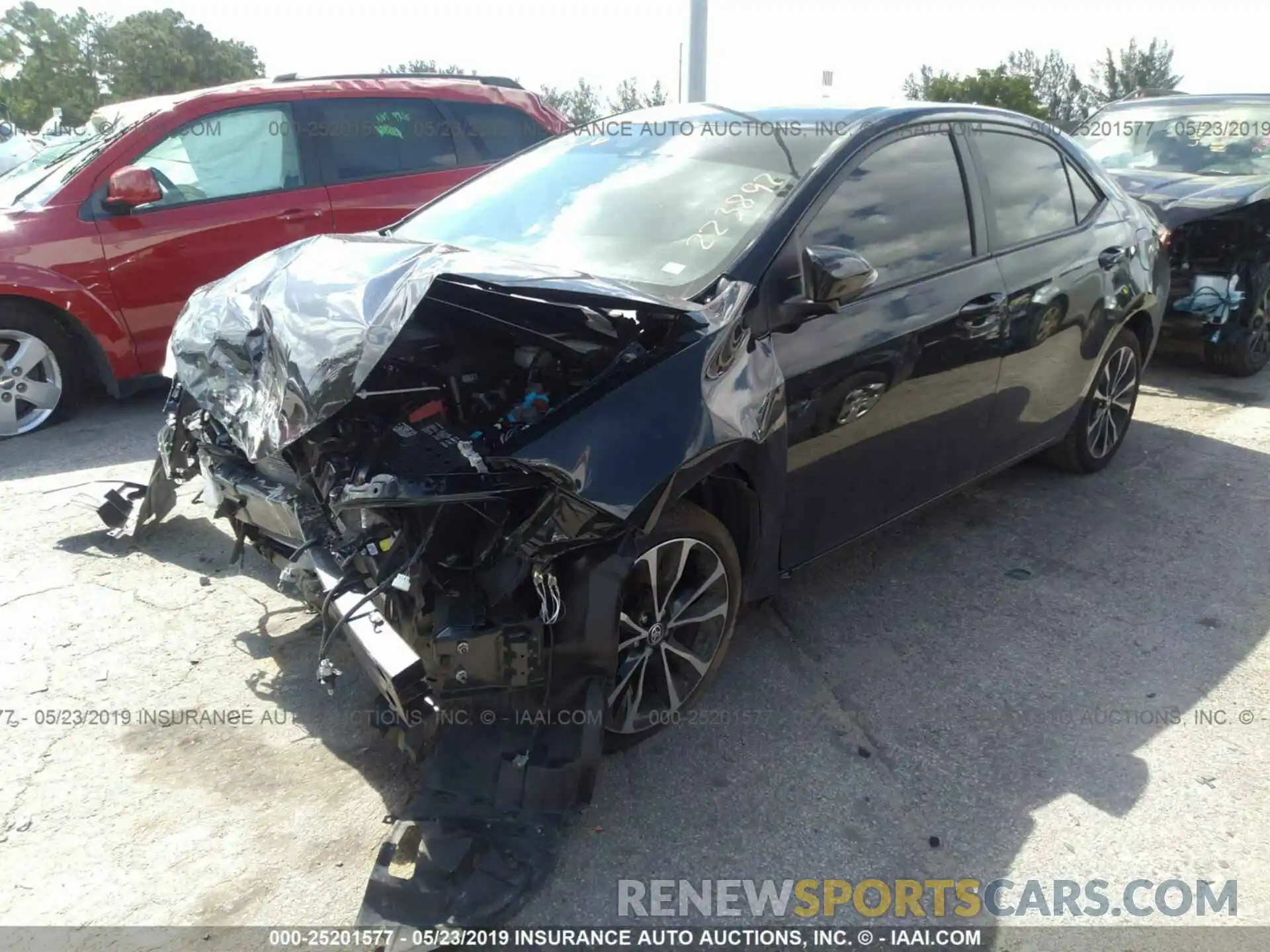 2 Photograph of a damaged car 2T1BURHE0KC223892 TOYOTA COROLLA 2019