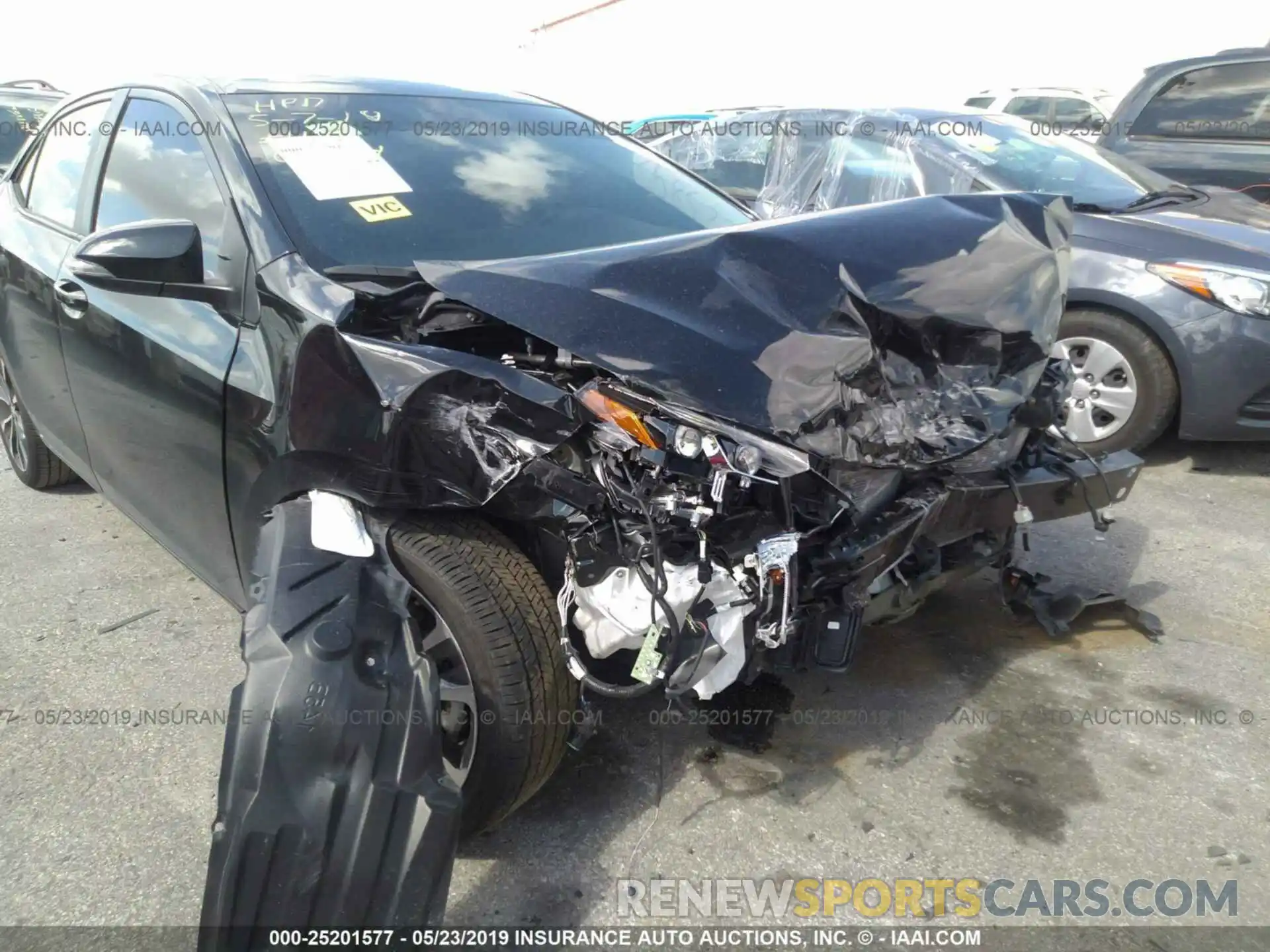 6 Photograph of a damaged car 2T1BURHE0KC223892 TOYOTA COROLLA 2019