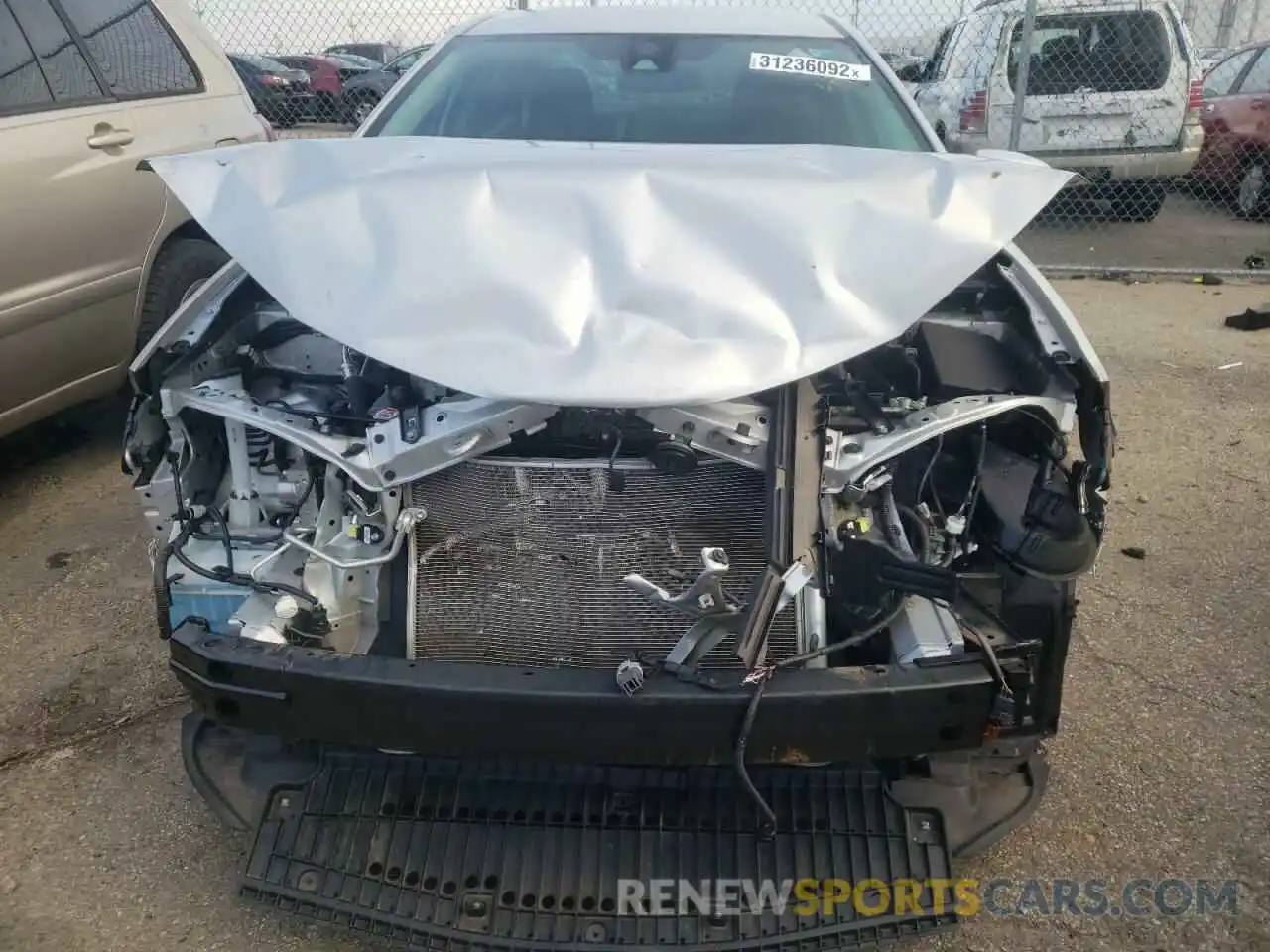 9 Photograph of a damaged car 2T1BURHE0KC224251 TOYOTA COROLLA 2019