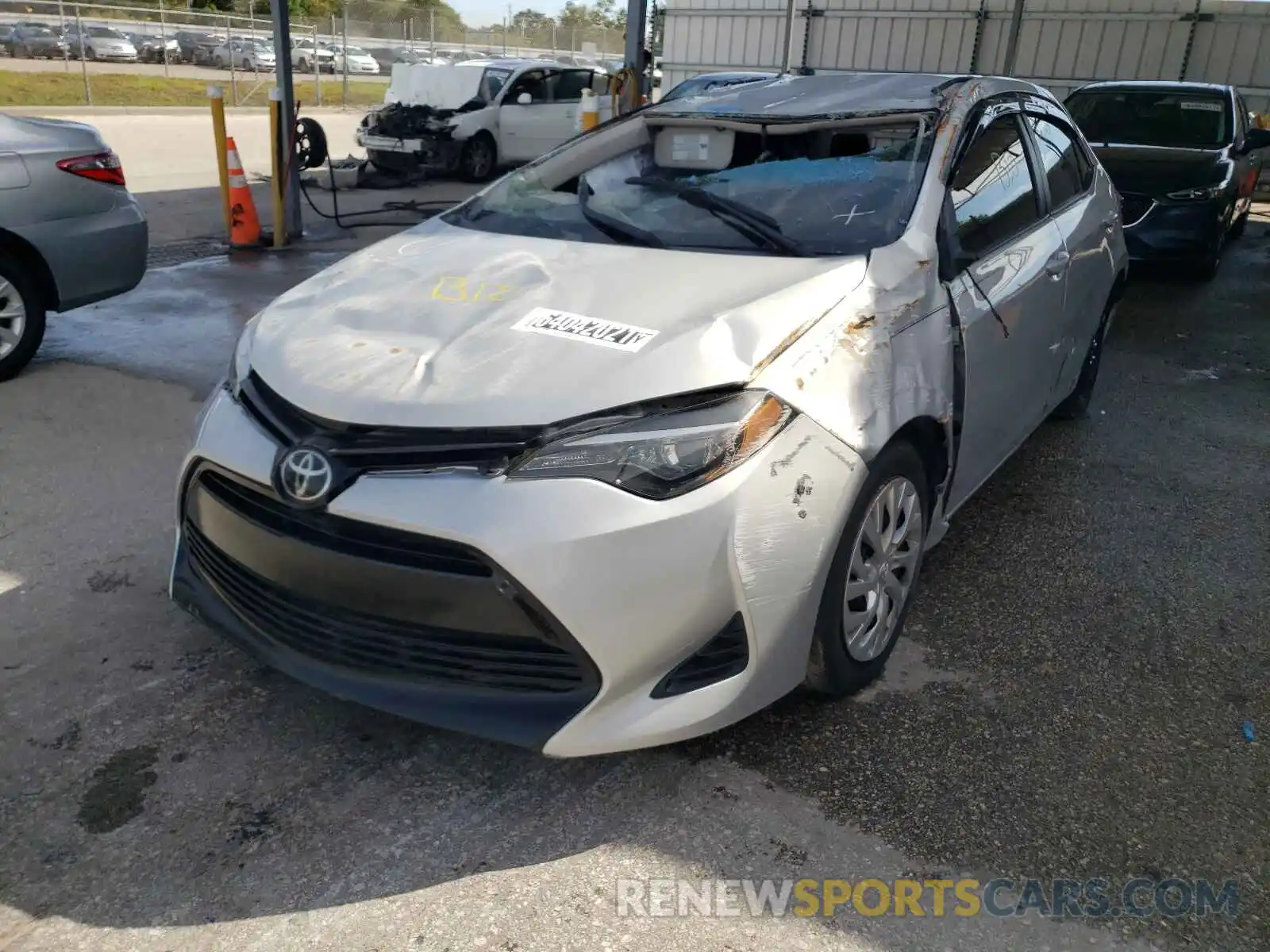 2 Photograph of a damaged car 2T1BURHE0KC225643 TOYOTA COROLLA 2019