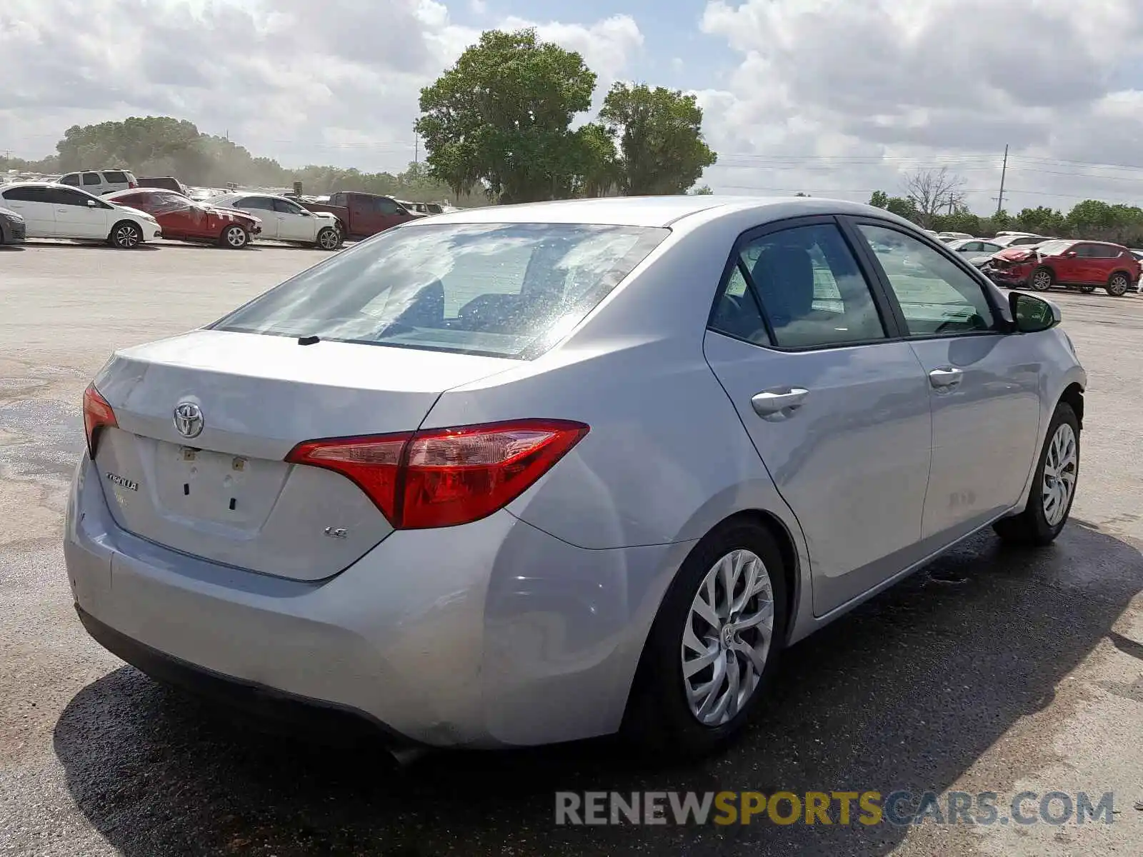 4 Photograph of a damaged car 2T1BURHE0KC226291 TOYOTA COROLLA 2019