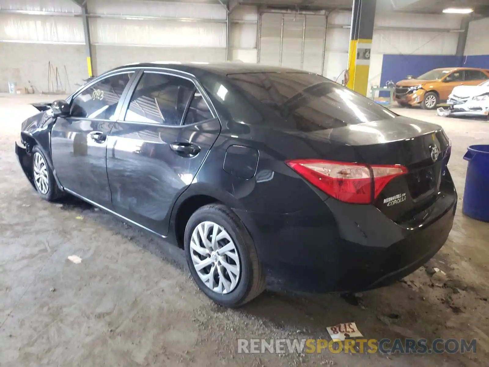 3 Photograph of a damaged car 2T1BURHE0KC226940 TOYOTA COROLLA 2019