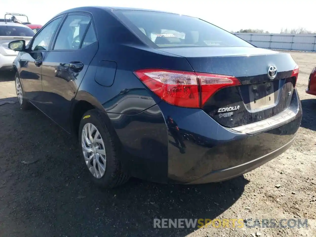 3 Photograph of a damaged car 2T1BURHE0KC227151 TOYOTA COROLLA 2019