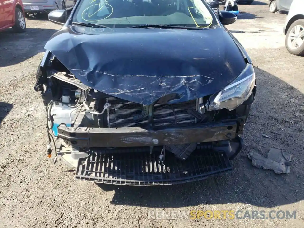 9 Photograph of a damaged car 2T1BURHE0KC227151 TOYOTA COROLLA 2019