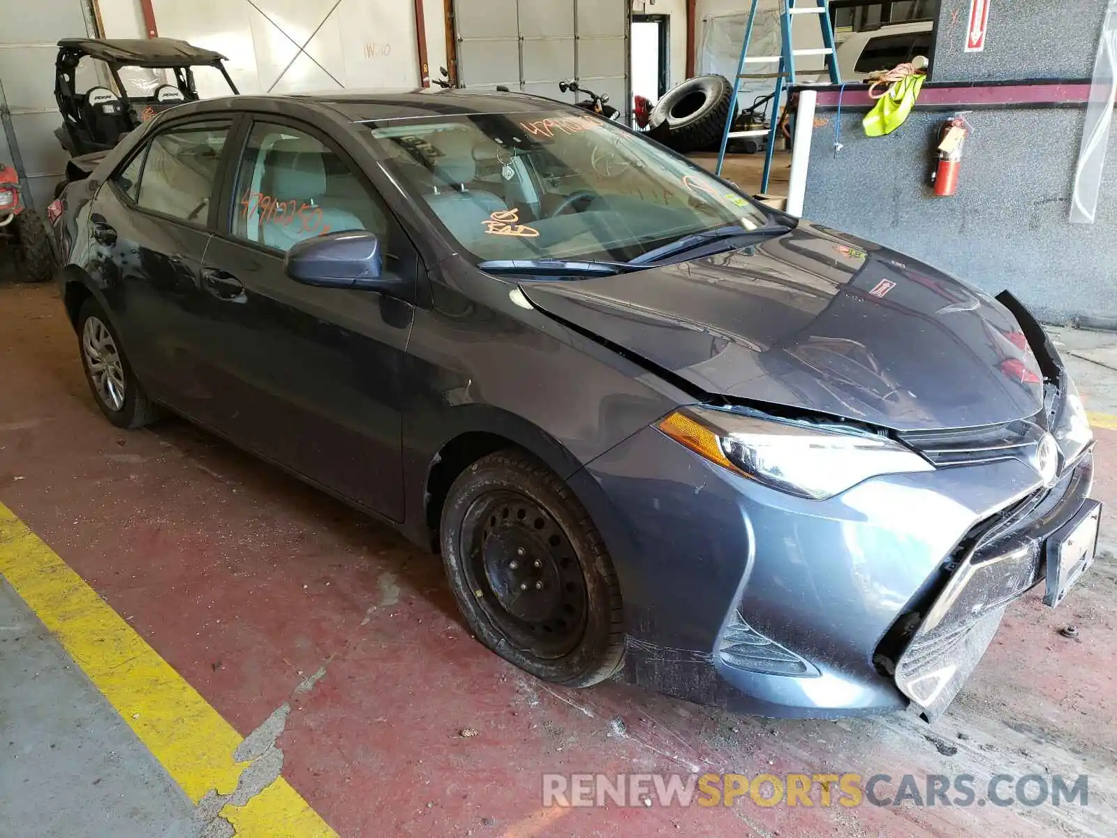 1 Photograph of a damaged car 2T1BURHE0KC227201 TOYOTA COROLLA 2019