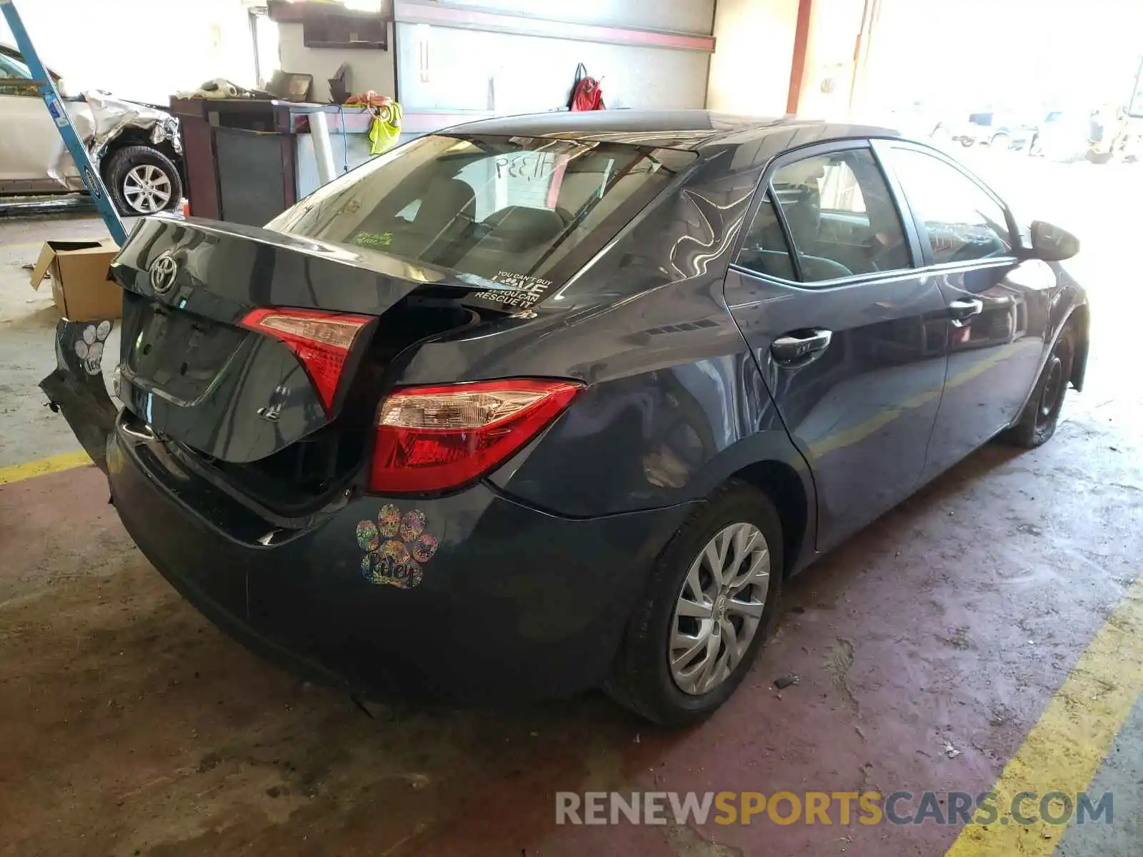 4 Photograph of a damaged car 2T1BURHE0KC227201 TOYOTA COROLLA 2019