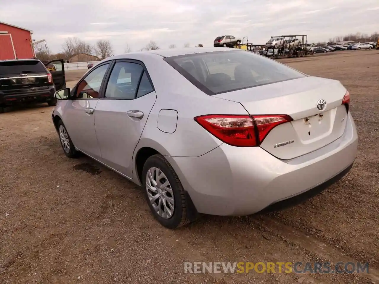 3 Photograph of a damaged car 2T1BURHE0KC228686 TOYOTA COROLLA 2019