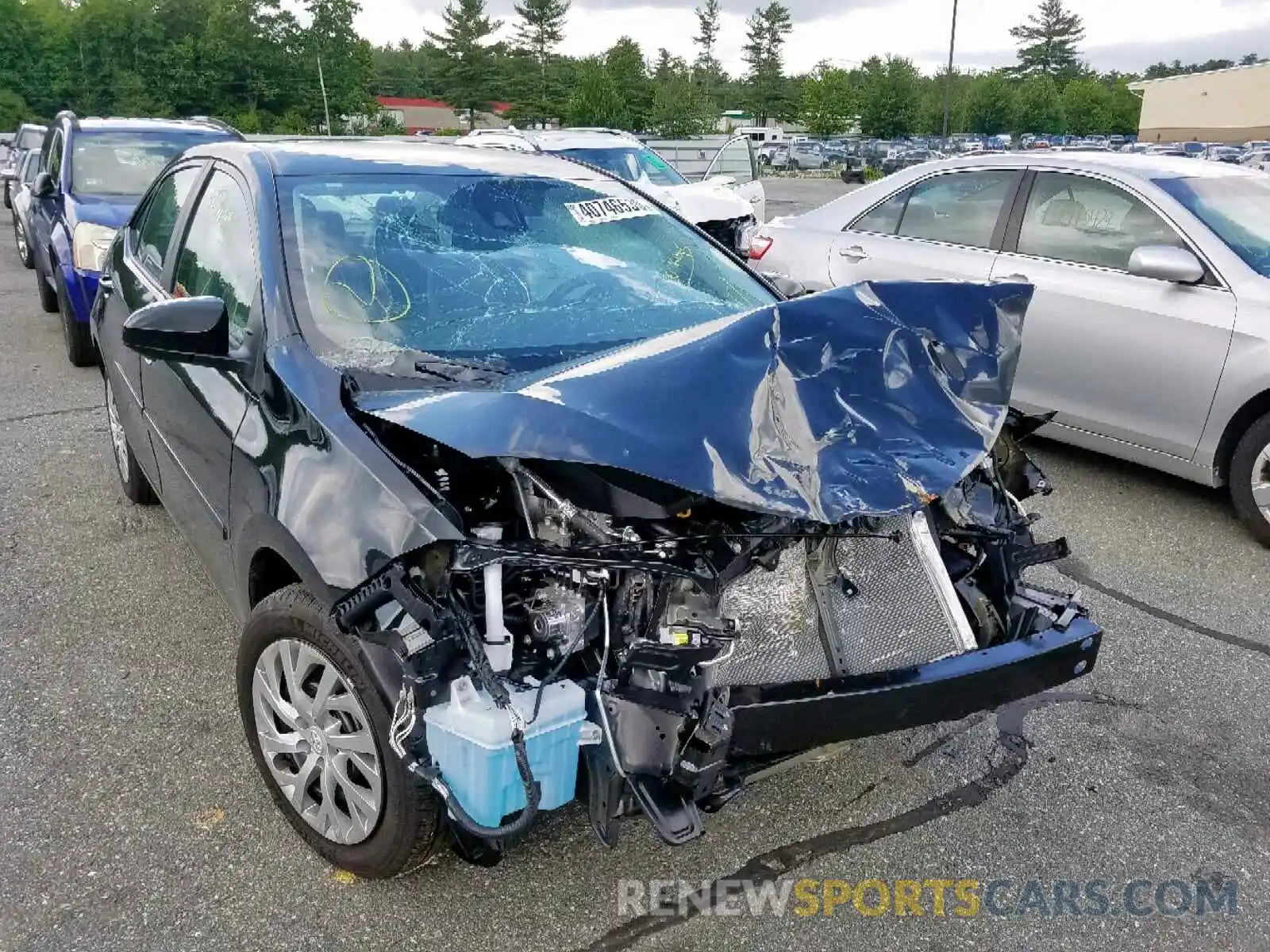 9 Photograph of a damaged car 2T1BURHE0KC228705 TOYOTA COROLLA 2019