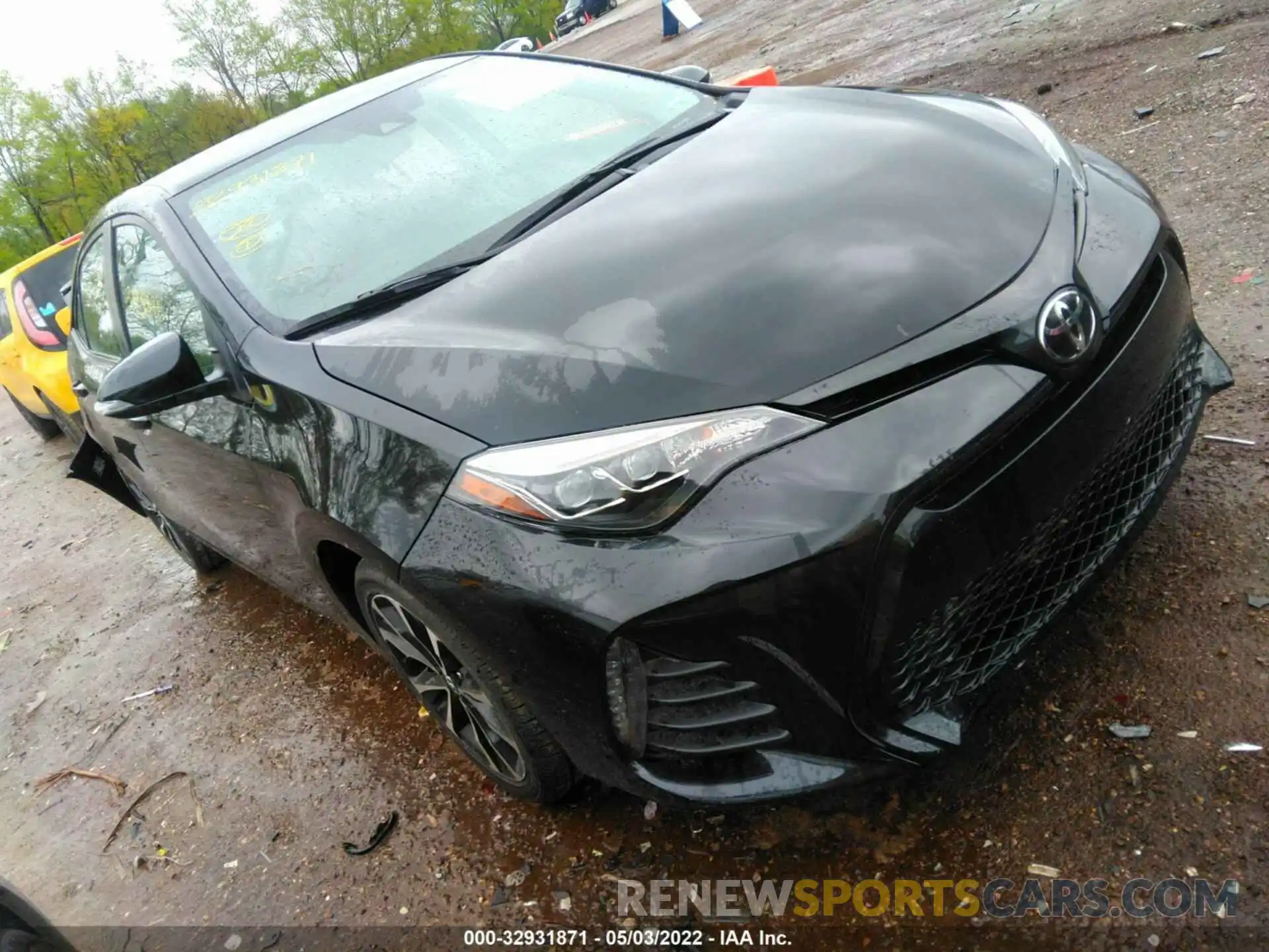 1 Photograph of a damaged car 2T1BURHE0KC228929 TOYOTA COROLLA 2019