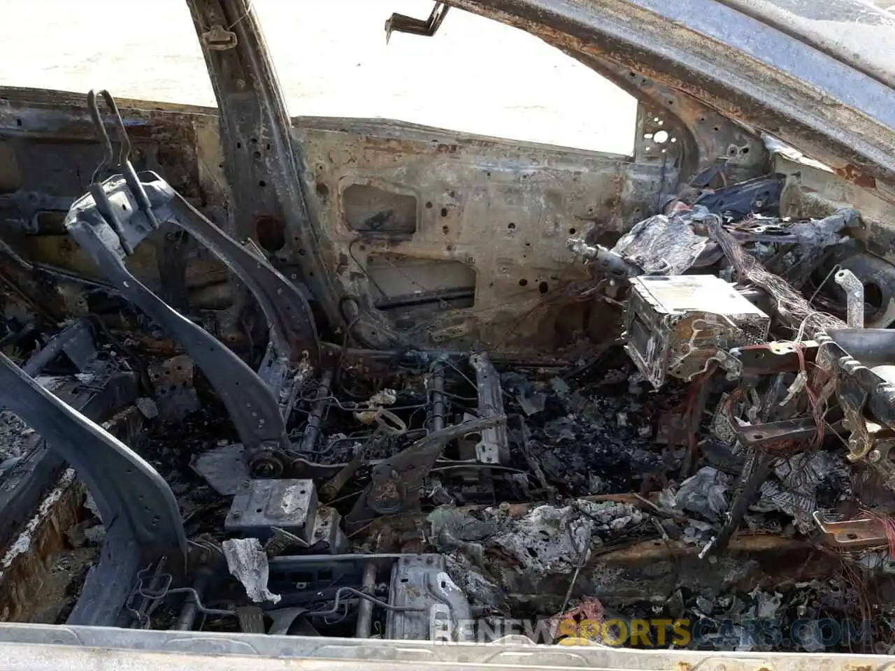 5 Photograph of a damaged car 2T1BURHE0KC229711 TOYOTA COROLLA 2019