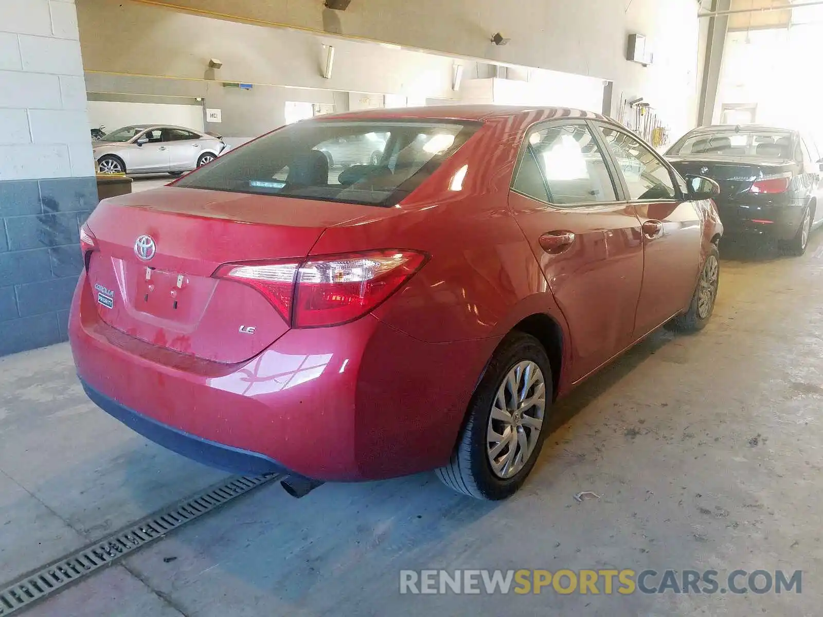 4 Photograph of a damaged car 2T1BURHE0KC229871 TOYOTA COROLLA 2019