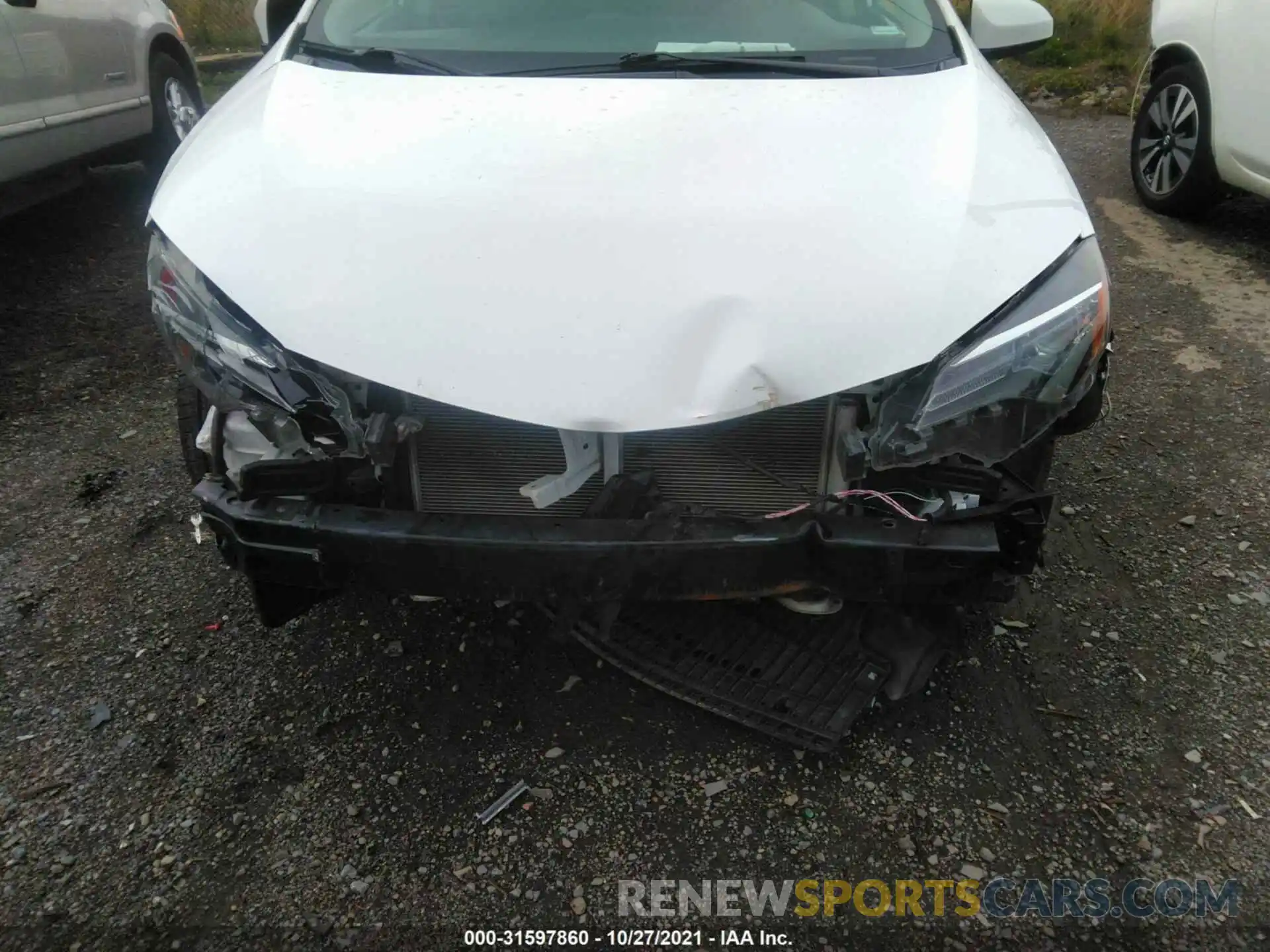 6 Photograph of a damaged car 2T1BURHE0KC230230 TOYOTA COROLLA 2019