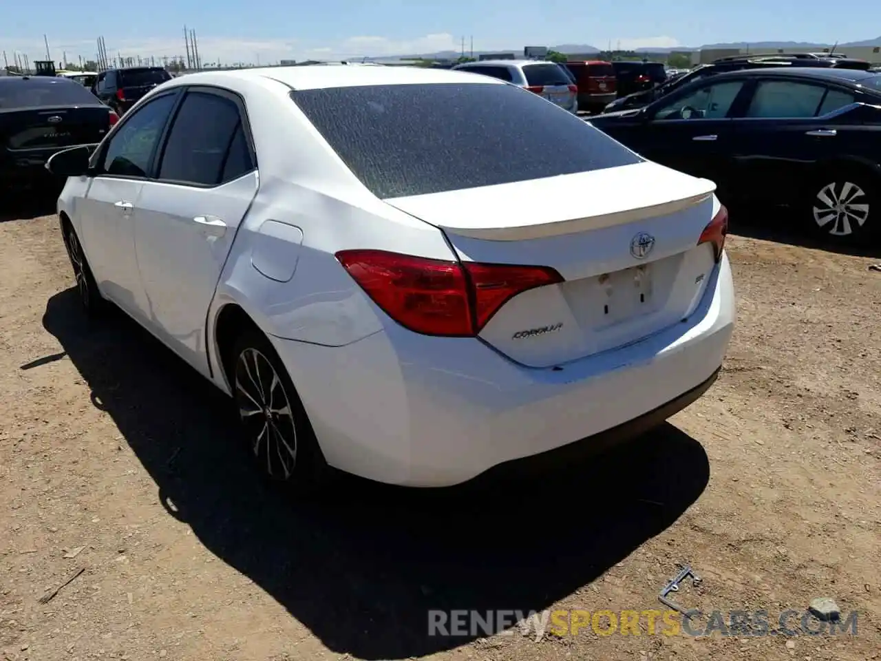 3 Photograph of a damaged car 2T1BURHE0KC230700 TOYOTA COROLLA 2019