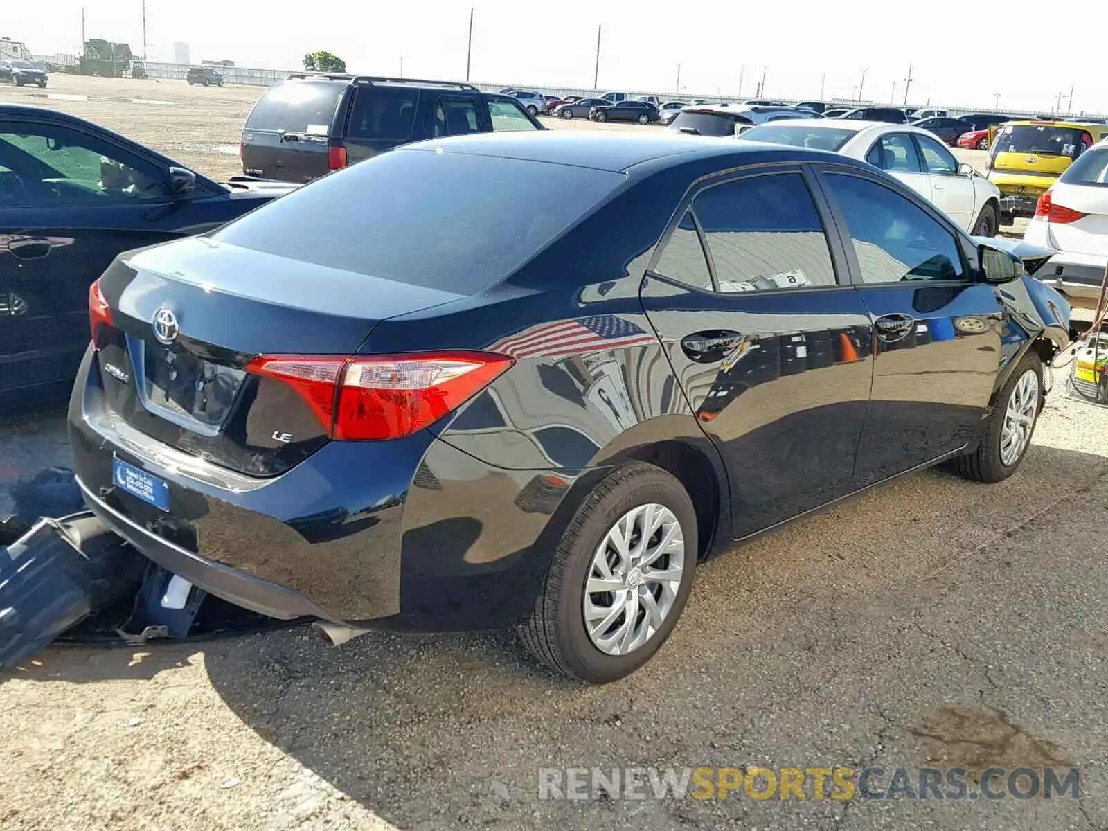 4 Photograph of a damaged car 2T1BURHE0KC230888 TOYOTA COROLLA 2019