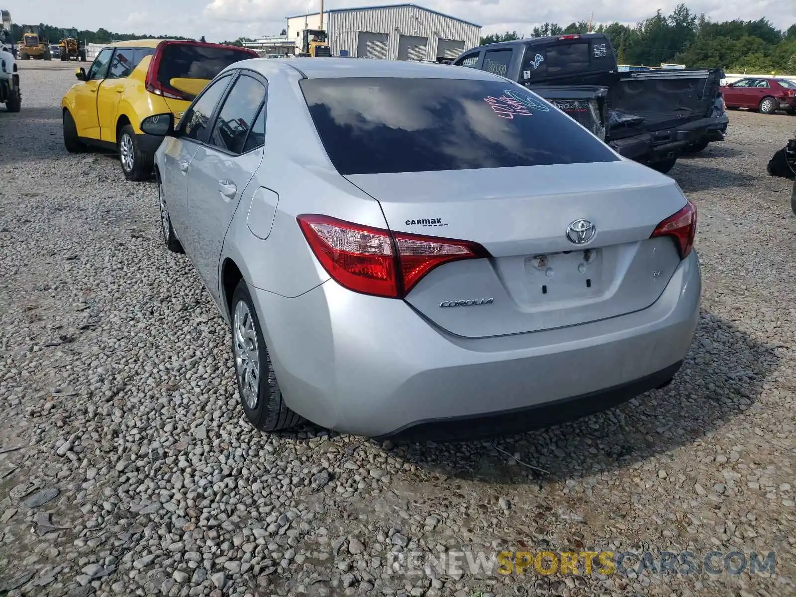 3 Photograph of a damaged car 2T1BURHE0KC232091 TOYOTA COROLLA 2019