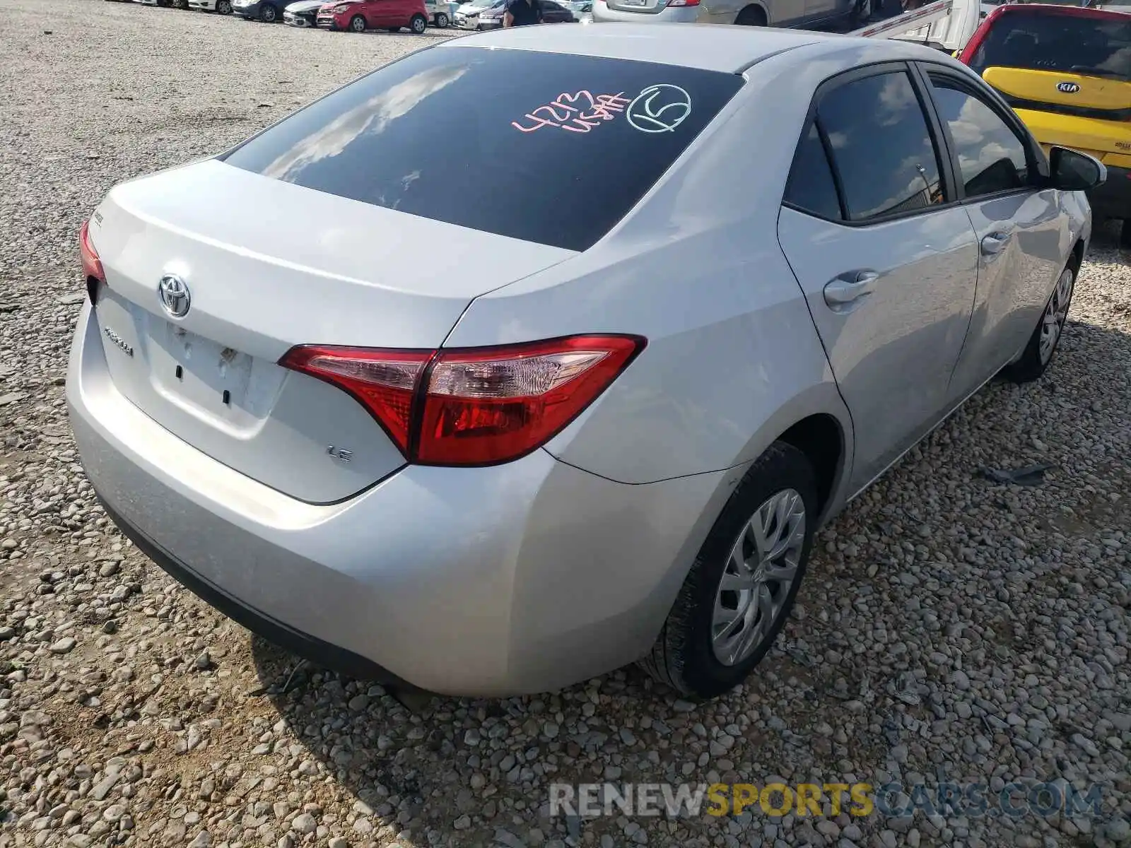 4 Photograph of a damaged car 2T1BURHE0KC232091 TOYOTA COROLLA 2019