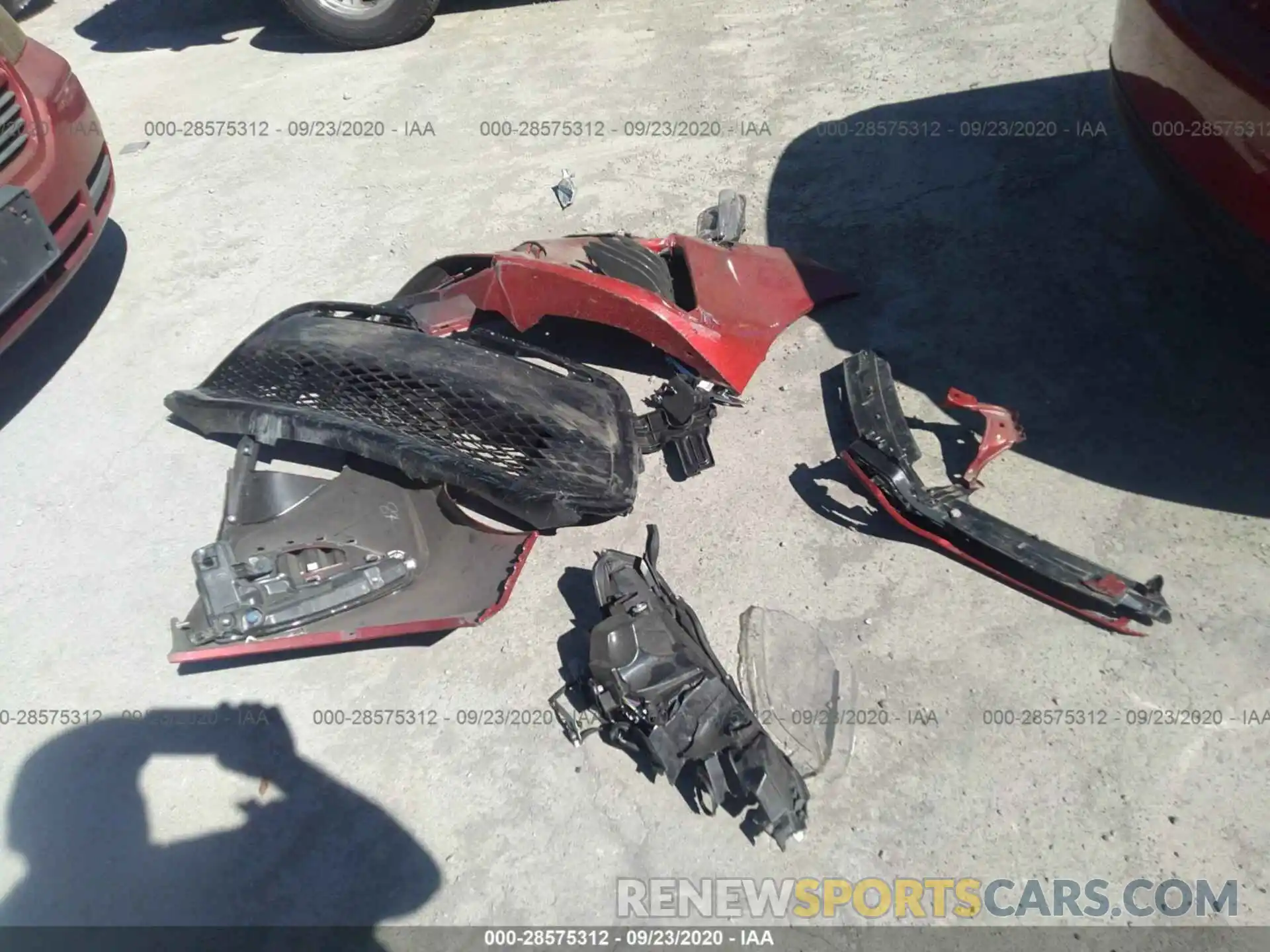 12 Photograph of a damaged car 2T1BURHE0KC232589 TOYOTA COROLLA 2019