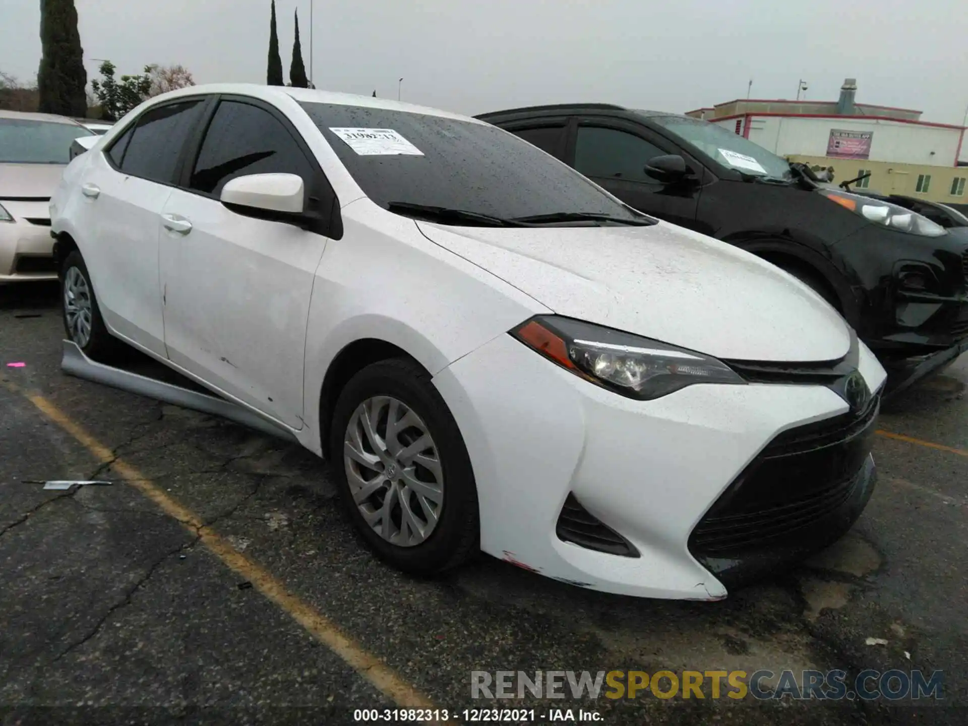 1 Photograph of a damaged car 2T1BURHE0KC232687 TOYOTA COROLLA 2019