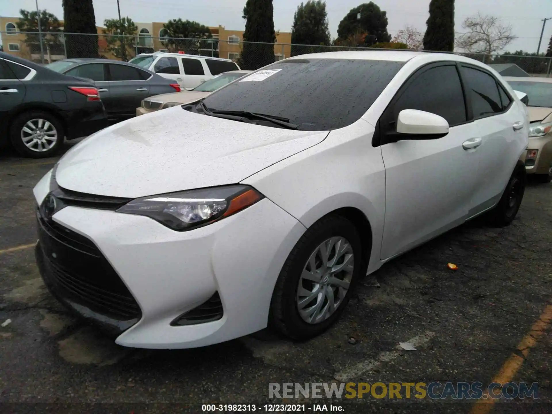 2 Photograph of a damaged car 2T1BURHE0KC232687 TOYOTA COROLLA 2019