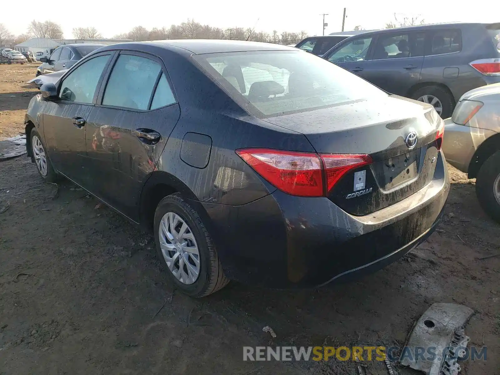 3 Photograph of a damaged car 2T1BURHE0KC233578 TOYOTA COROLLA 2019