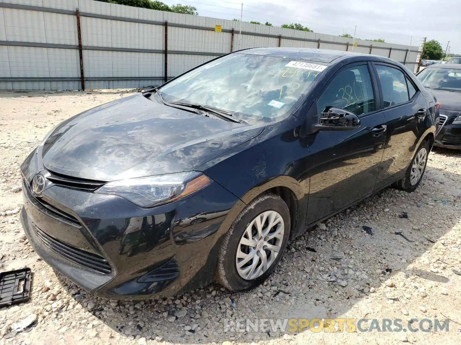 2 Photograph of a damaged car 2T1BURHE0KC234147 TOYOTA COROLLA 2019