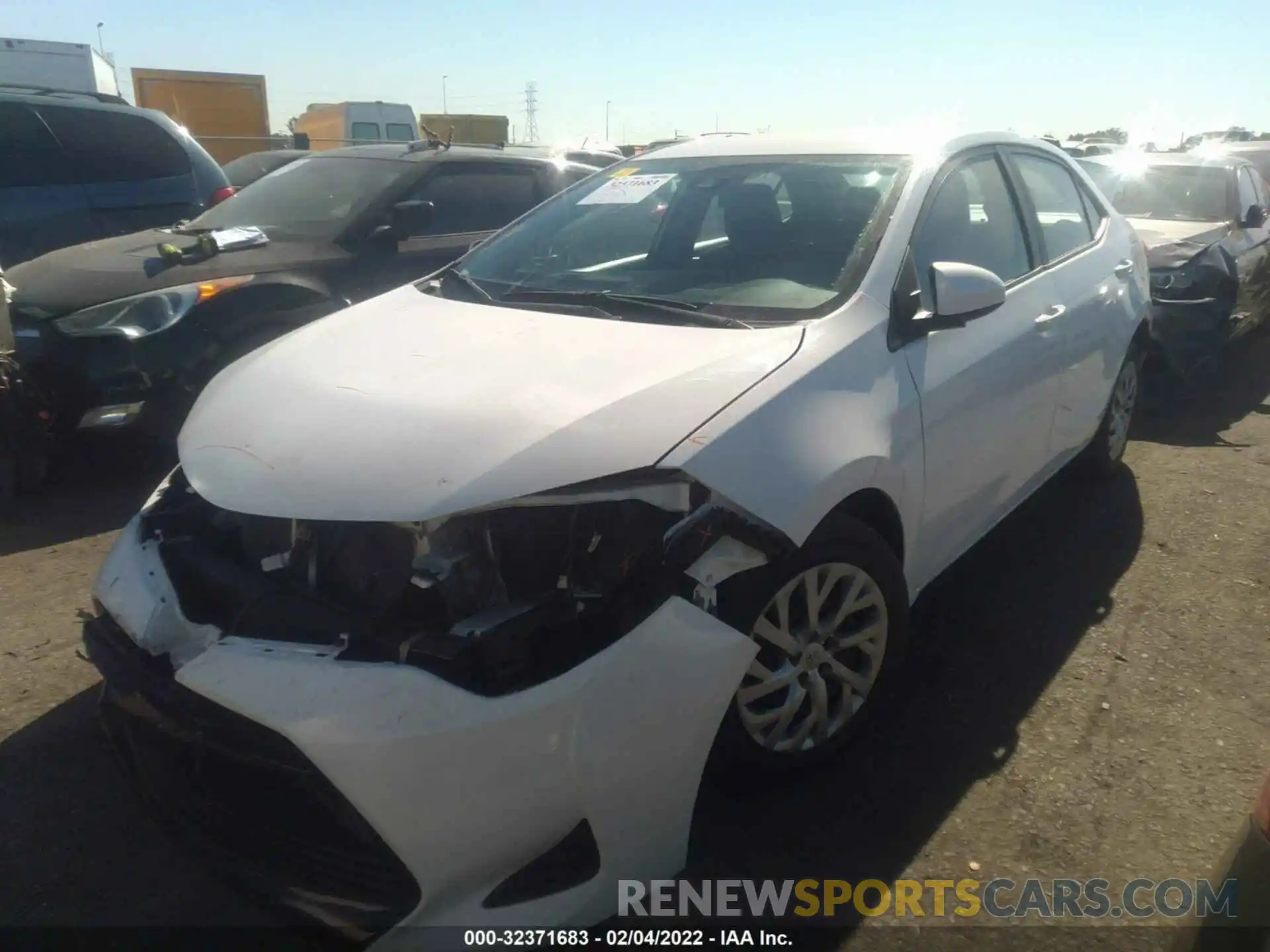 2 Photograph of a damaged car 2T1BURHE0KC234178 TOYOTA COROLLA 2019