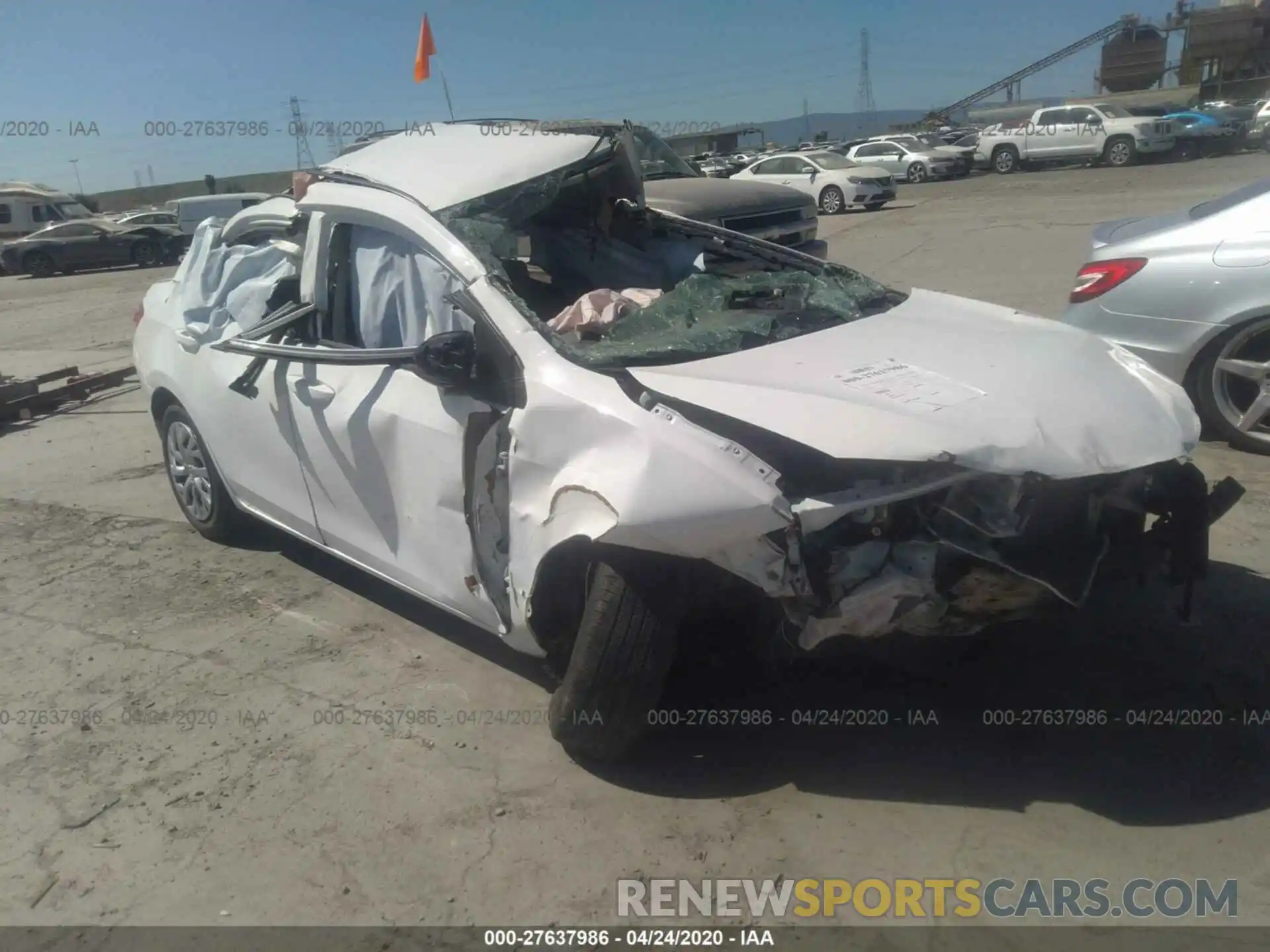 1 Photograph of a damaged car 2T1BURHE0KC234181 TOYOTA COROLLA 2019