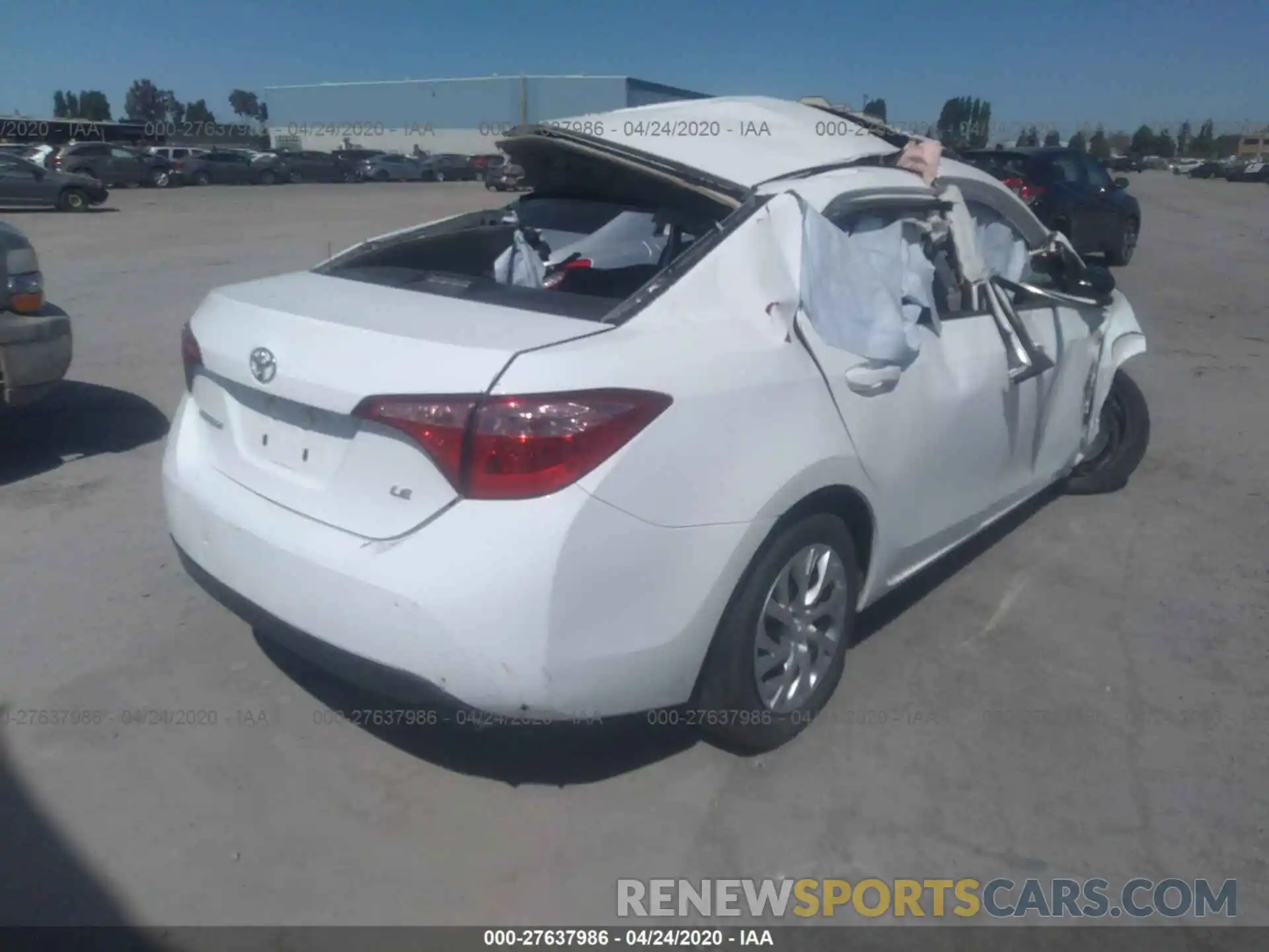 4 Photograph of a damaged car 2T1BURHE0KC234181 TOYOTA COROLLA 2019