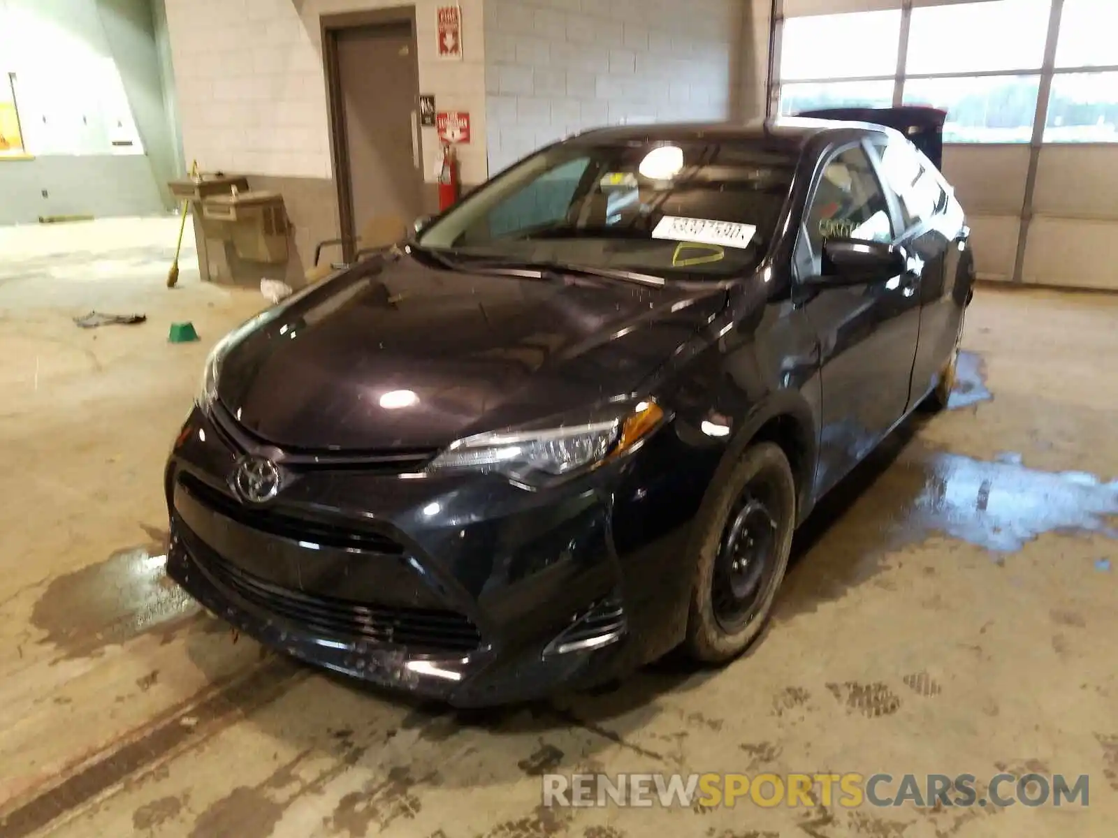 2 Photograph of a damaged car 2T1BURHE0KC236075 TOYOTA COROLLA 2019