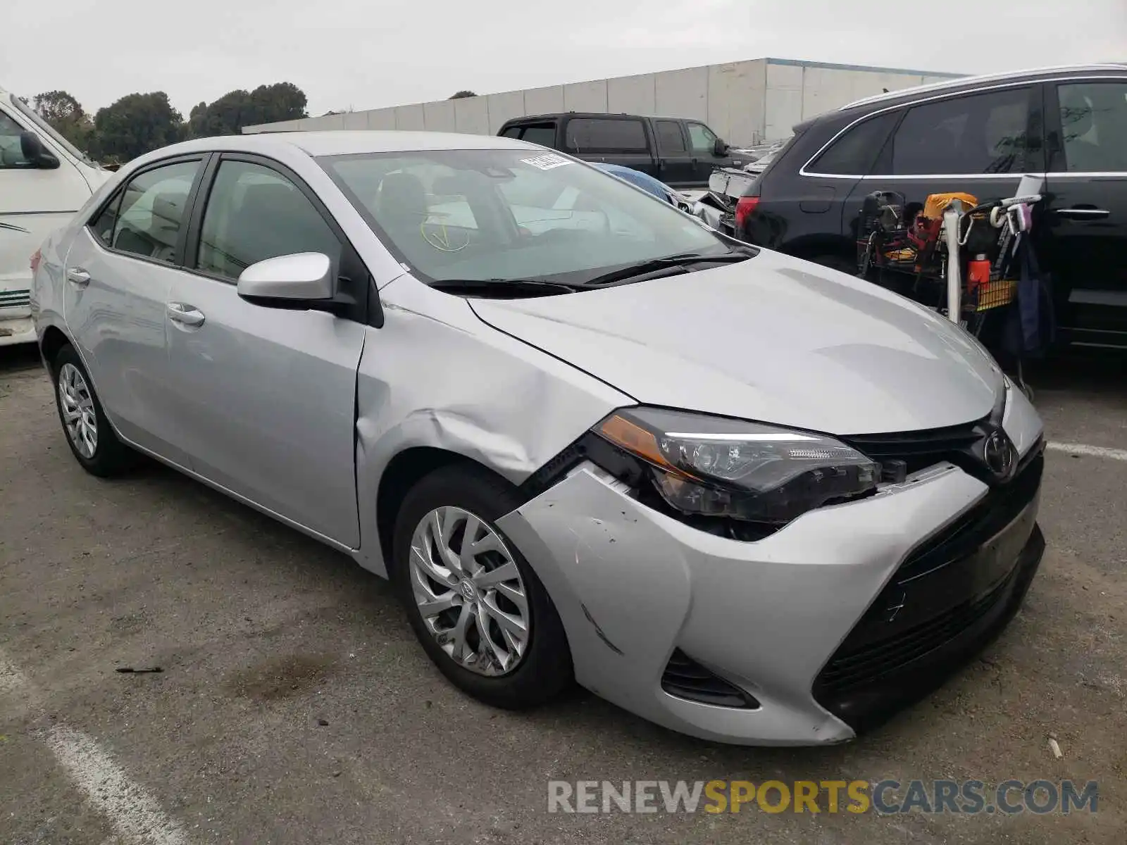 9 Photograph of a damaged car 2T1BURHE0KC236254 TOYOTA COROLLA 2019