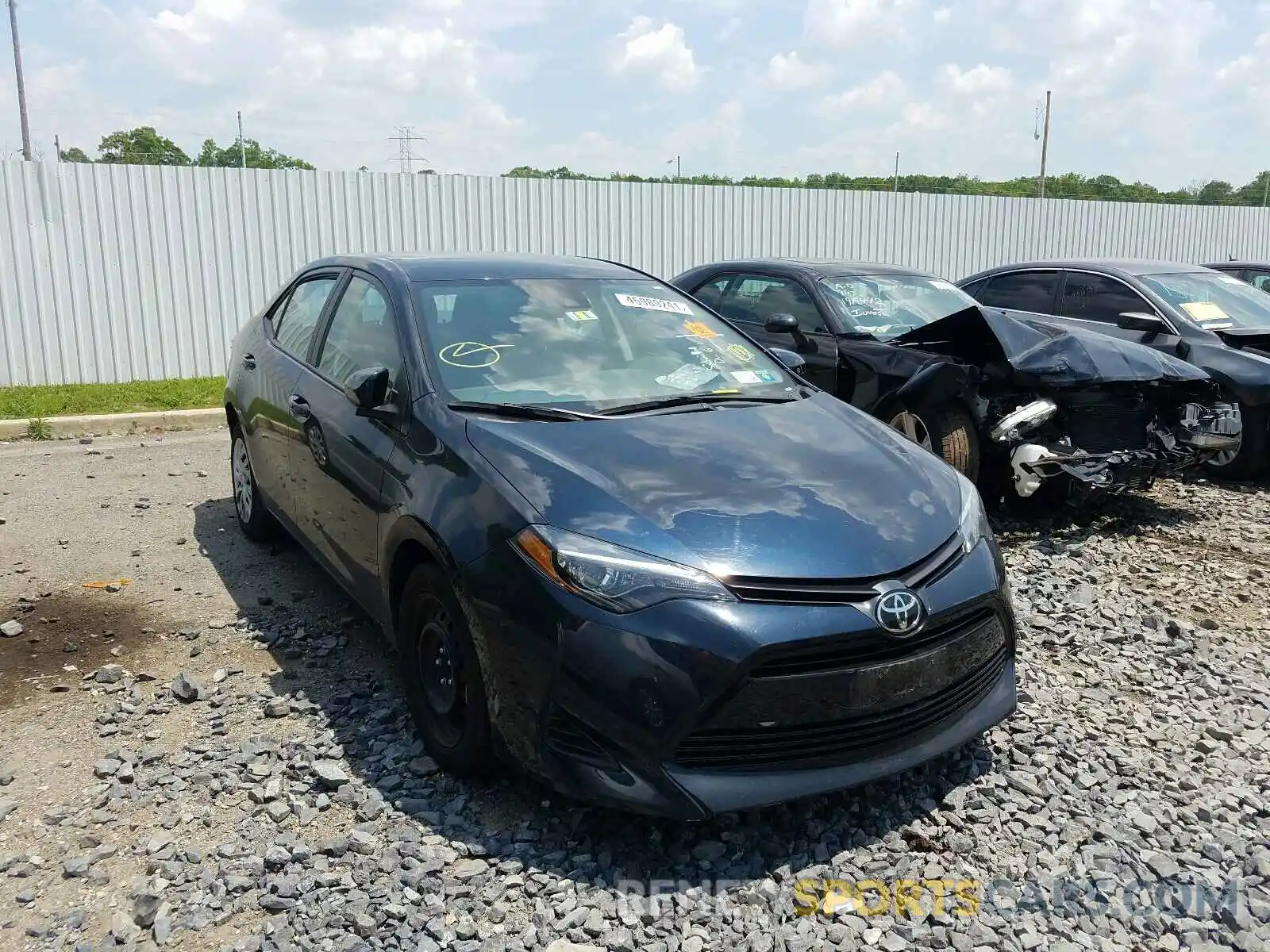 1 Photograph of a damaged car 2T1BURHE0KC236481 TOYOTA COROLLA 2019