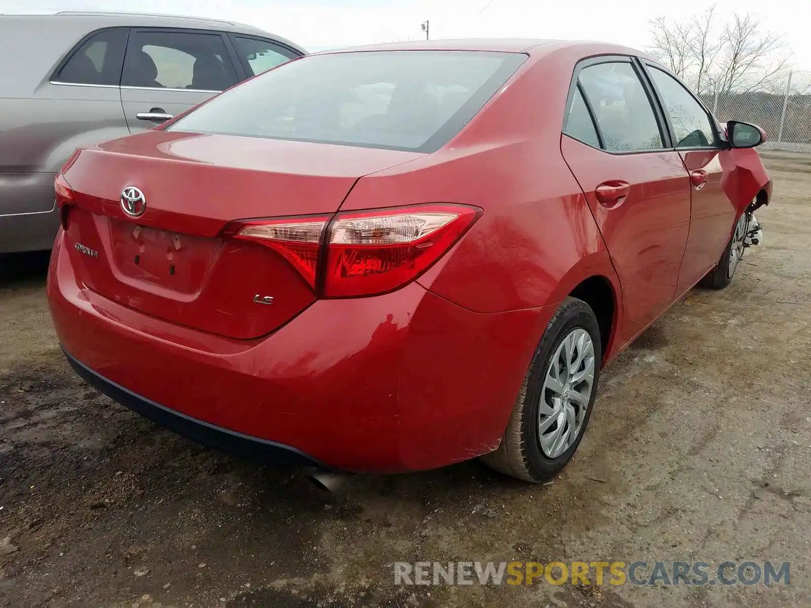 4 Photograph of a damaged car 2T1BURHE0KC236576 TOYOTA COROLLA 2019