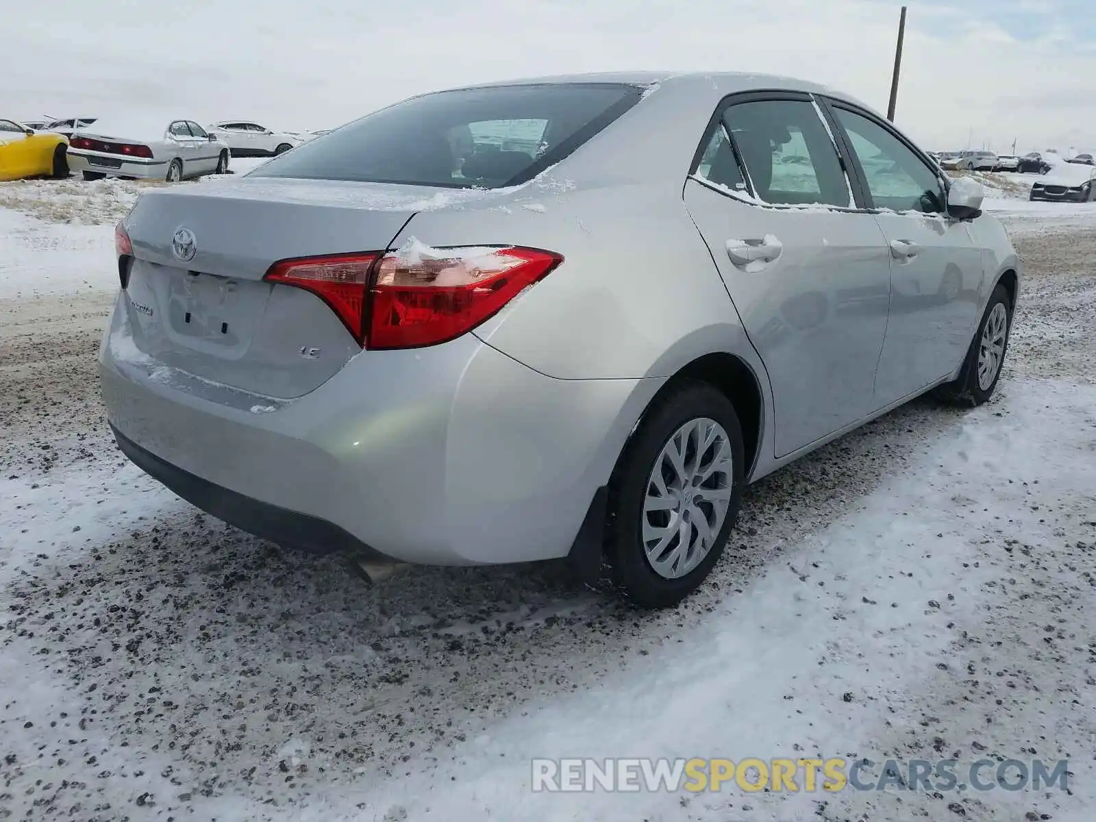 4 Photograph of a damaged car 2T1BURHE0KC236741 TOYOTA COROLLA 2019