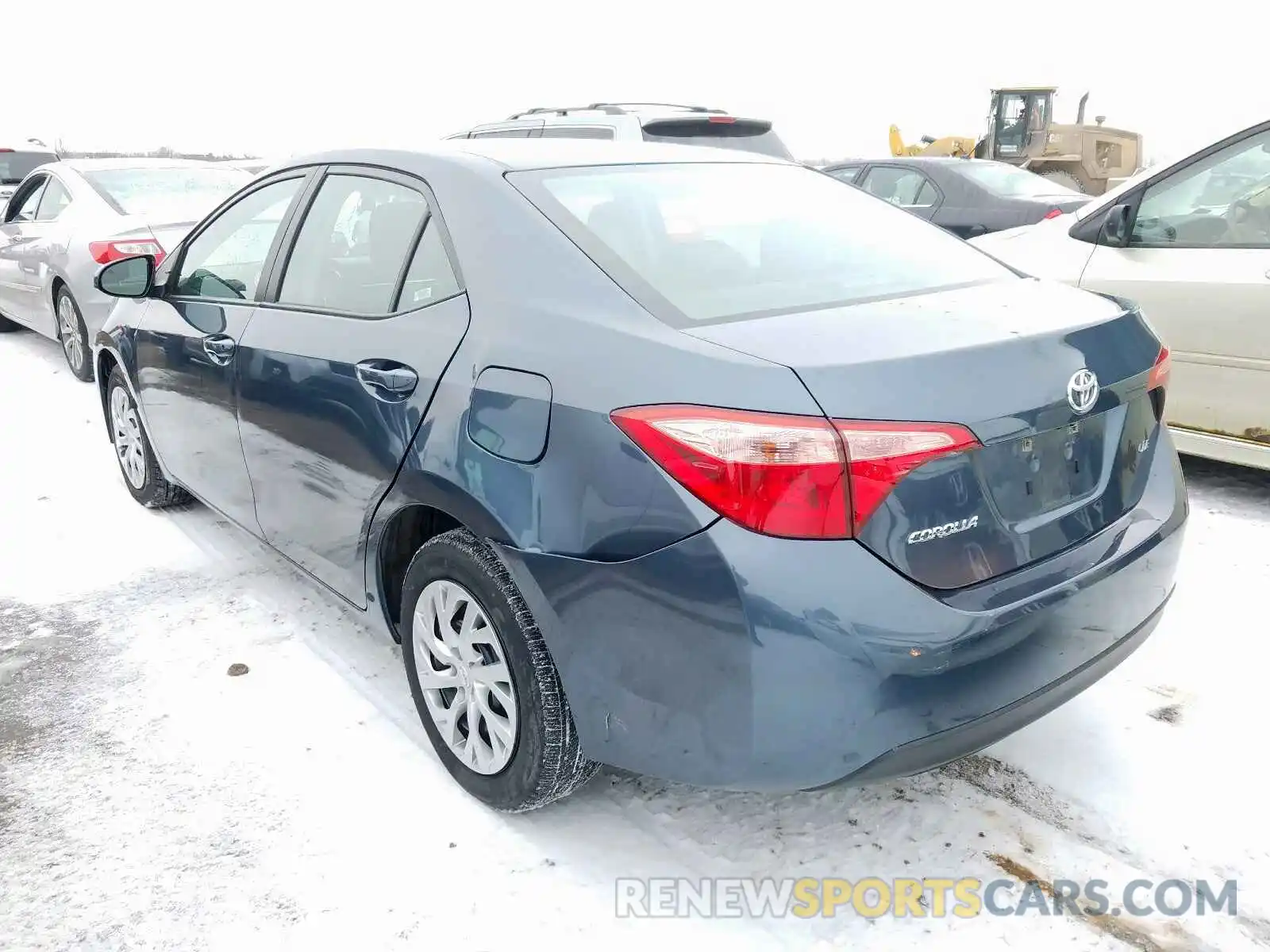 3 Photograph of a damaged car 2T1BURHE0KC238330 TOYOTA COROLLA 2019