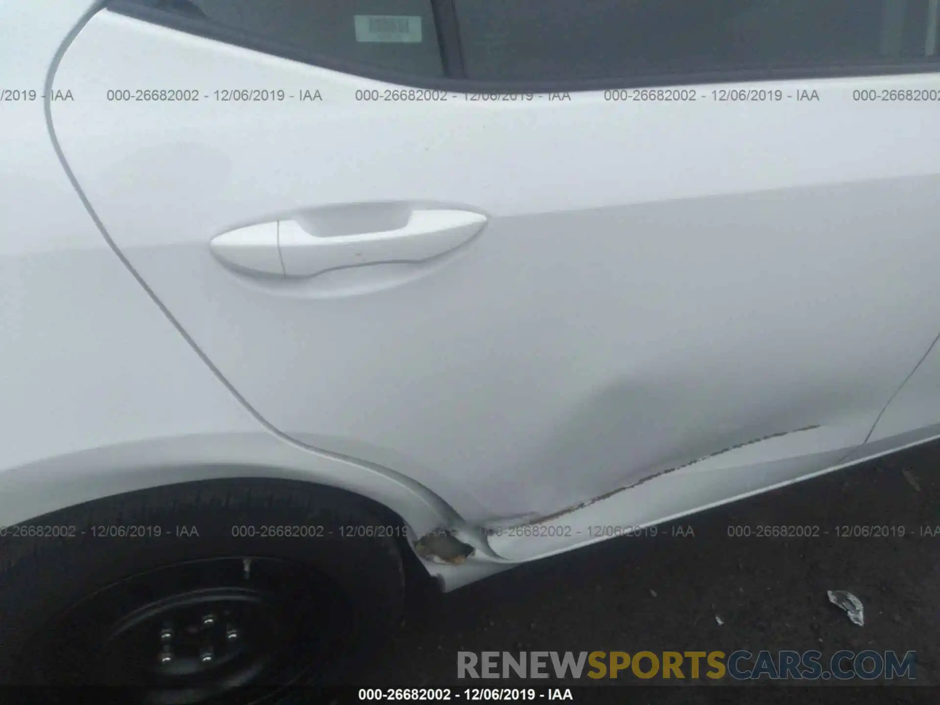 6 Photograph of a damaged car 2T1BURHE0KC238425 TOYOTA COROLLA 2019