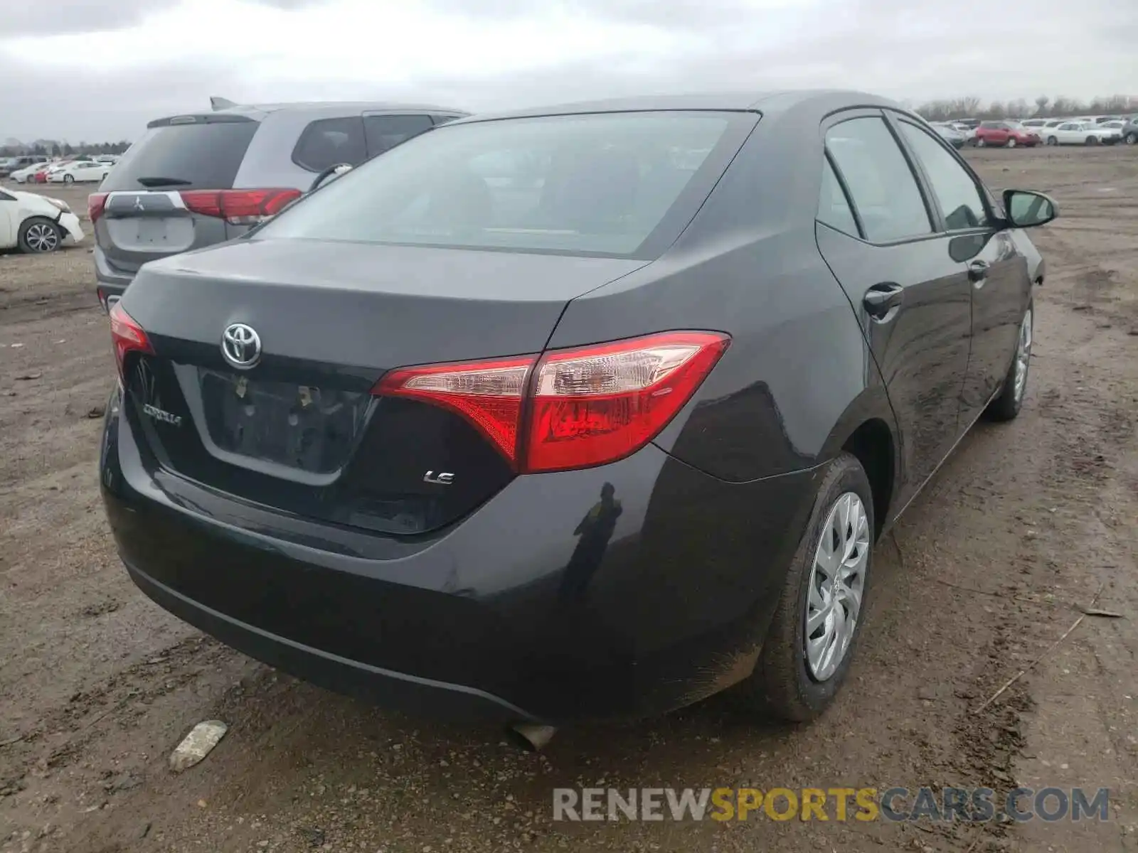 4 Photograph of a damaged car 2T1BURHE0KC238652 TOYOTA COROLLA 2019