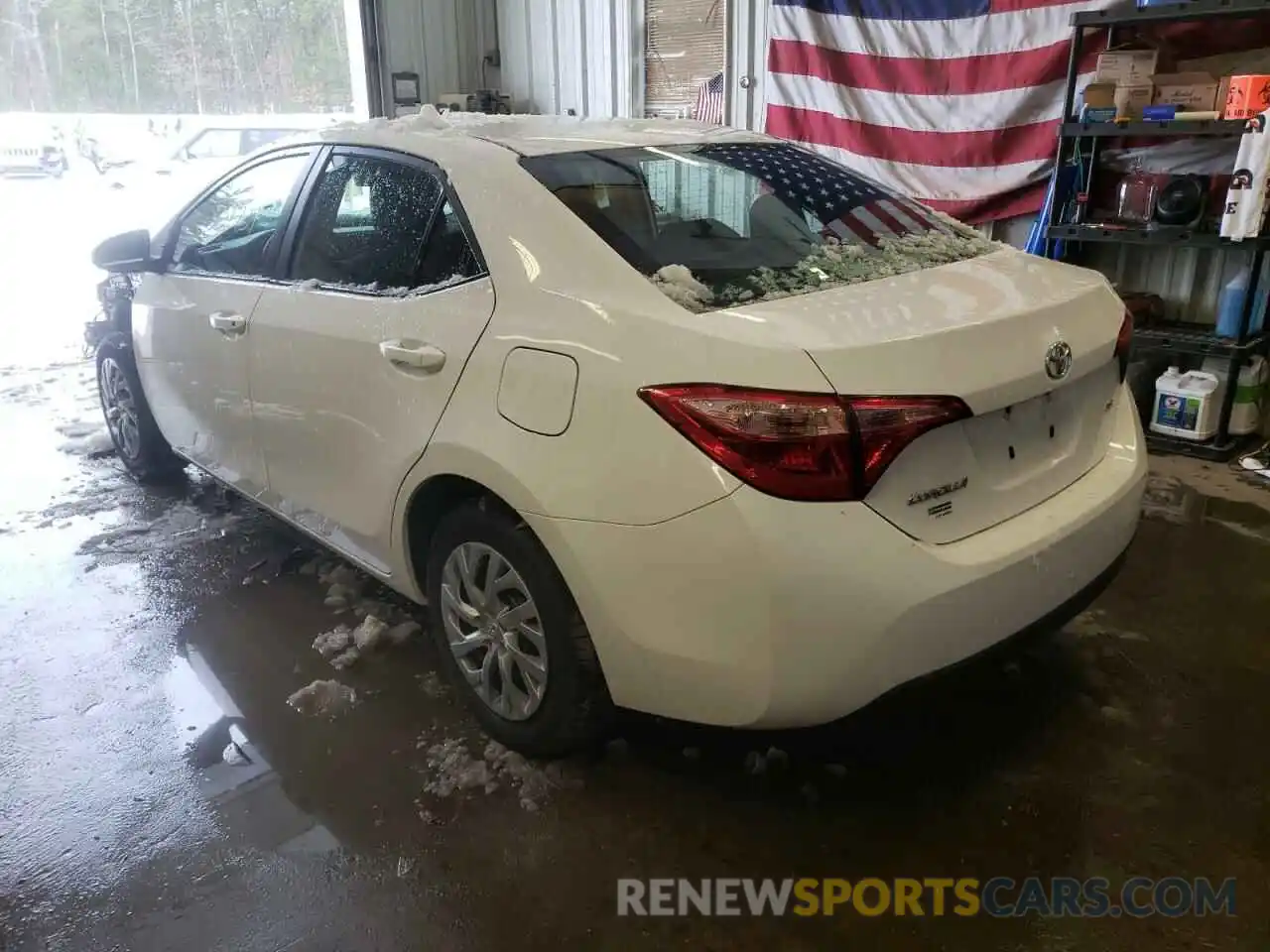 3 Photograph of a damaged car 2T1BURHE0KC238778 TOYOTA COROLLA 2019