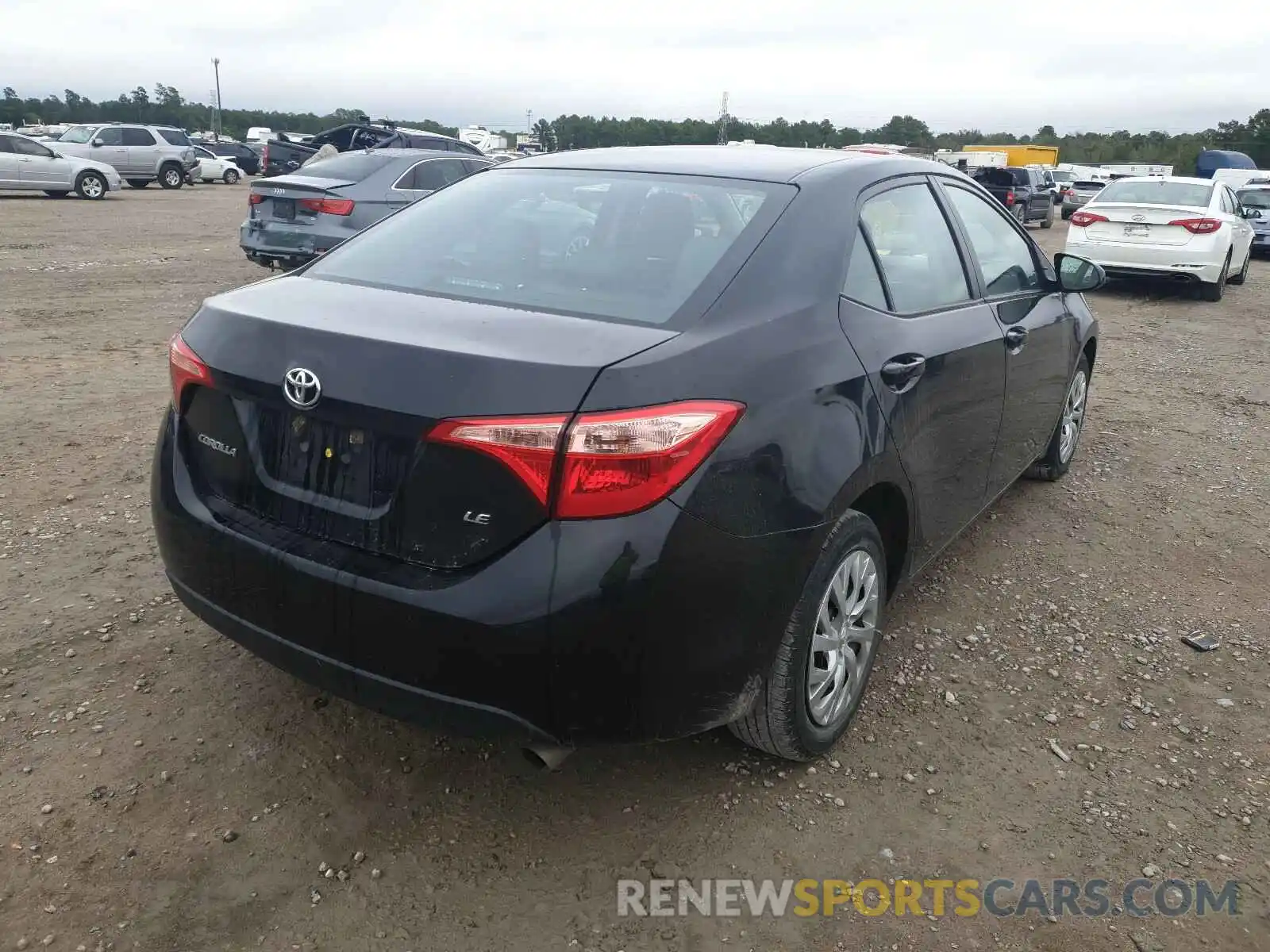 4 Photograph of a damaged car 2T1BURHE0KC238988 TOYOTA COROLLA 2019