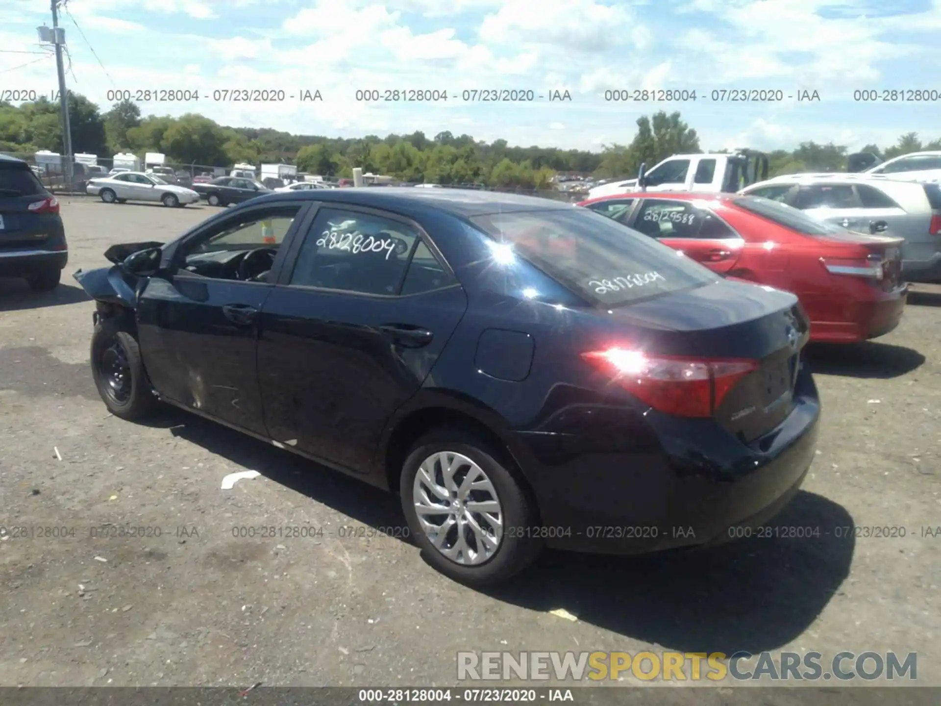 3 Photograph of a damaged car 2T1BURHE0KC239574 TOYOTA COROLLA 2019