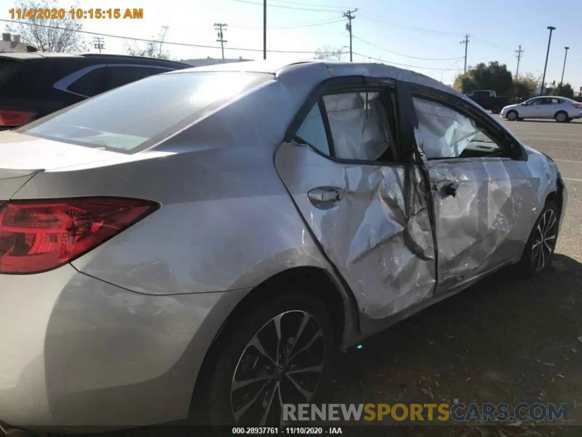 13 Photograph of a damaged car 2T1BURHE0KC239879 TOYOTA COROLLA 2019