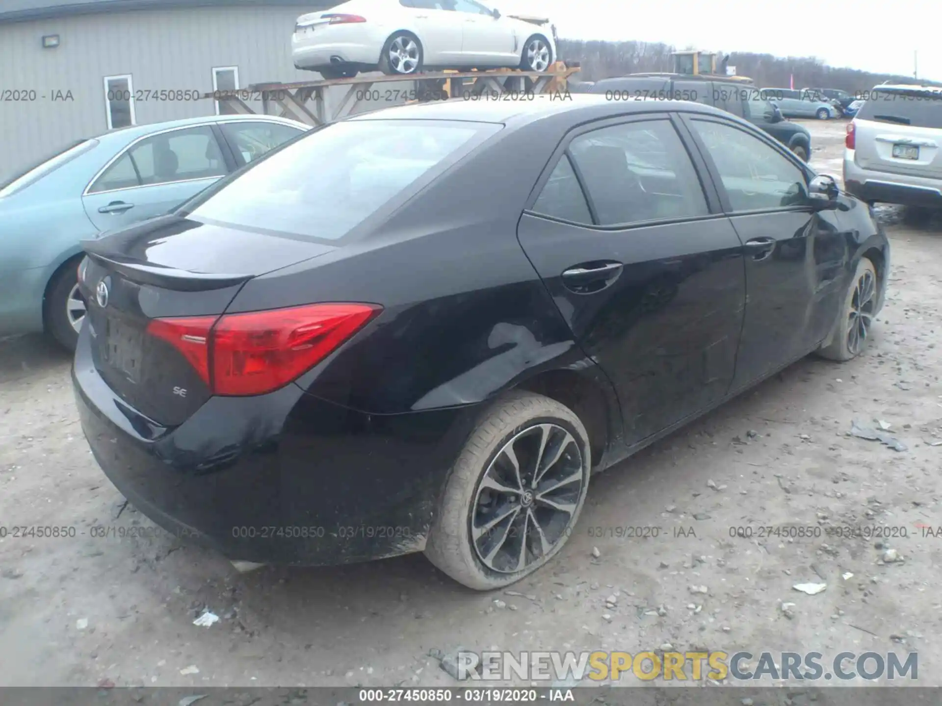 4 Photograph of a damaged car 2T1BURHE0KC240241 TOYOTA COROLLA 2019