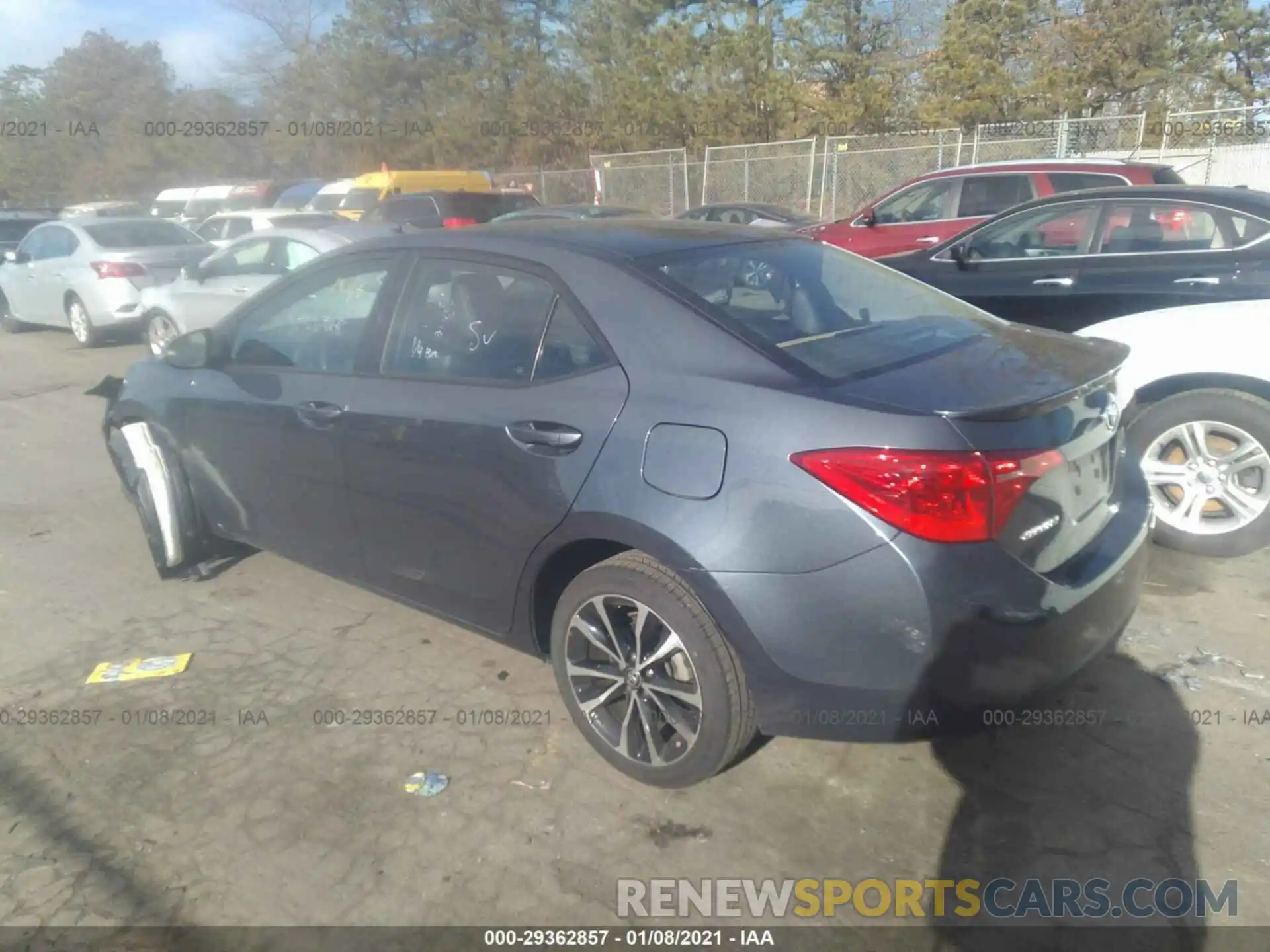 3 Photograph of a damaged car 2T1BURHE0KC240661 TOYOTA COROLLA 2019