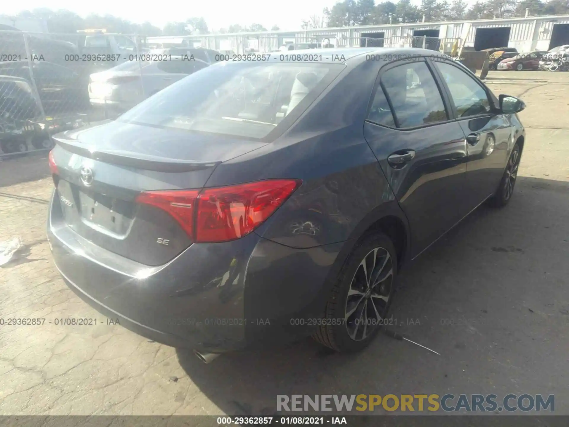 4 Photograph of a damaged car 2T1BURHE0KC240661 TOYOTA COROLLA 2019