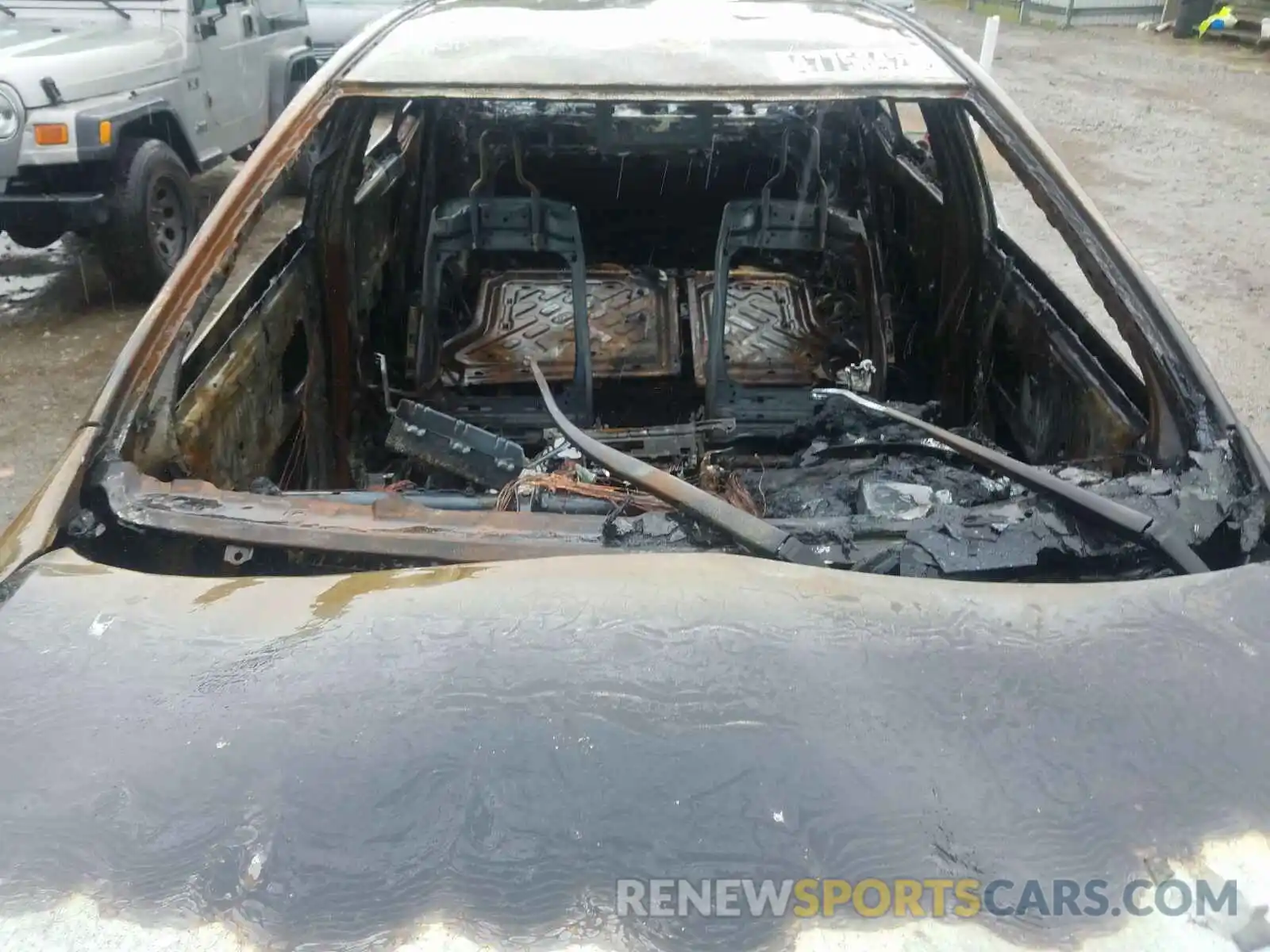 9 Photograph of a damaged car 2T1BURHE0KC241664 TOYOTA COROLLA 2019