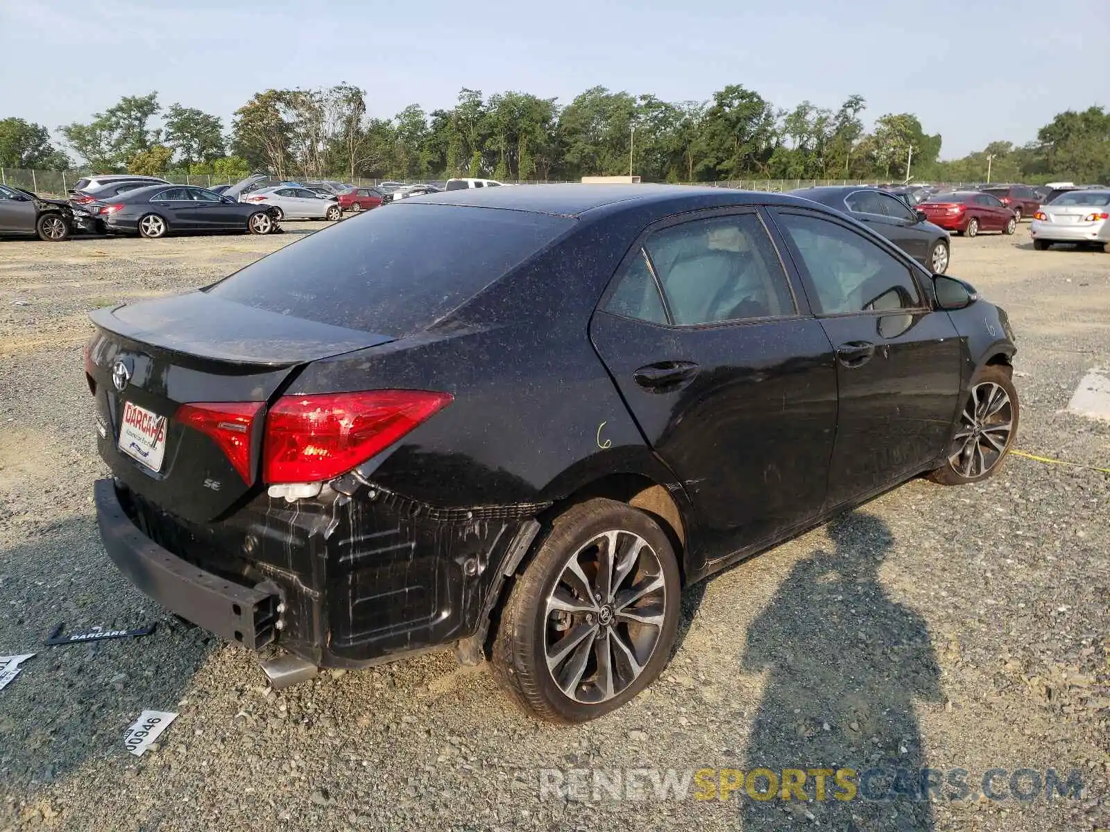 4 Photograph of a damaged car 2T1BURHE0KC241745 TOYOTA COROLLA 2019